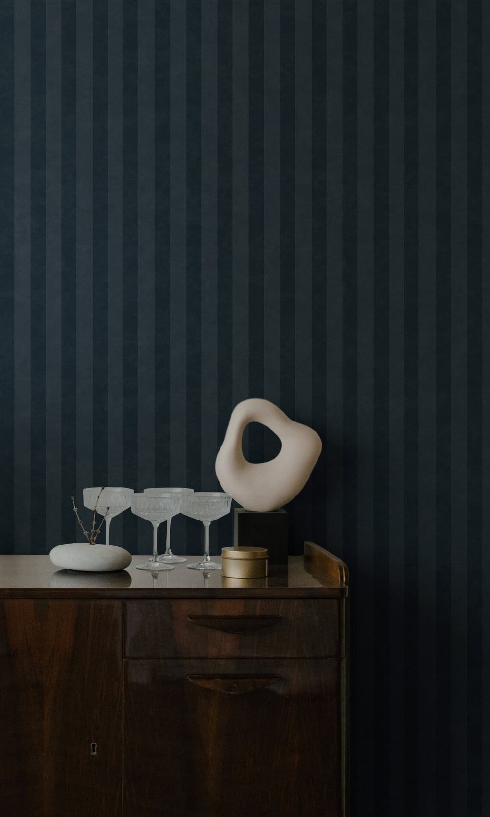 Navy Simple Geometric Stripes Wallpaper R8980