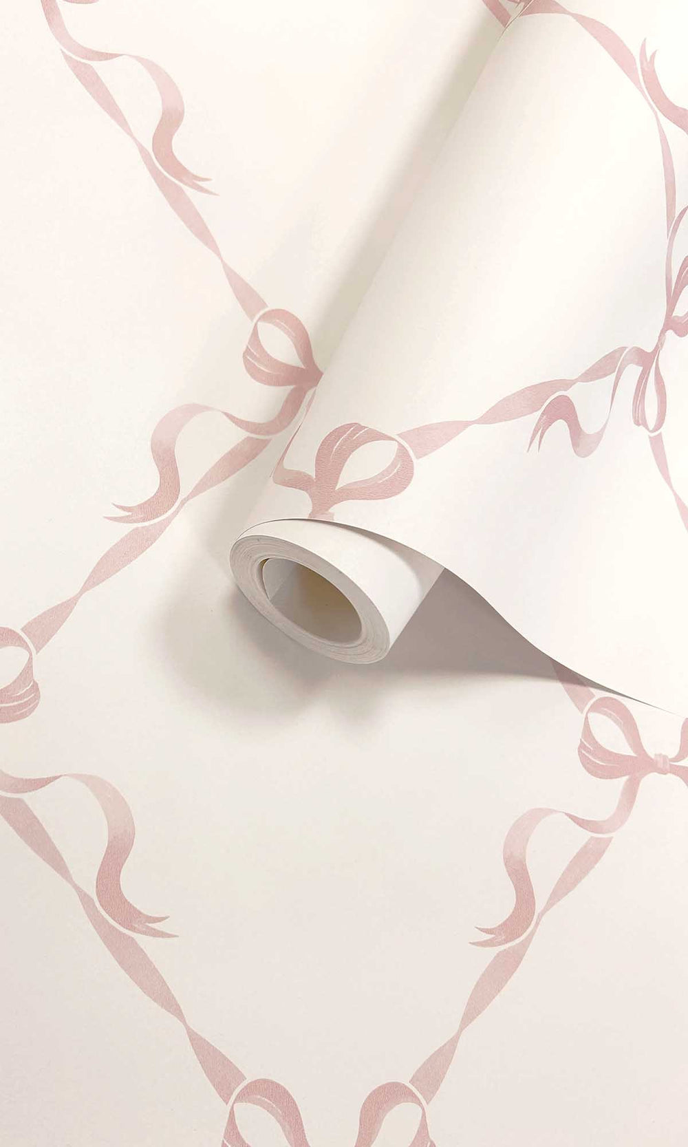 Cream/Pink Ribbon Trellis Wallpaper R10019