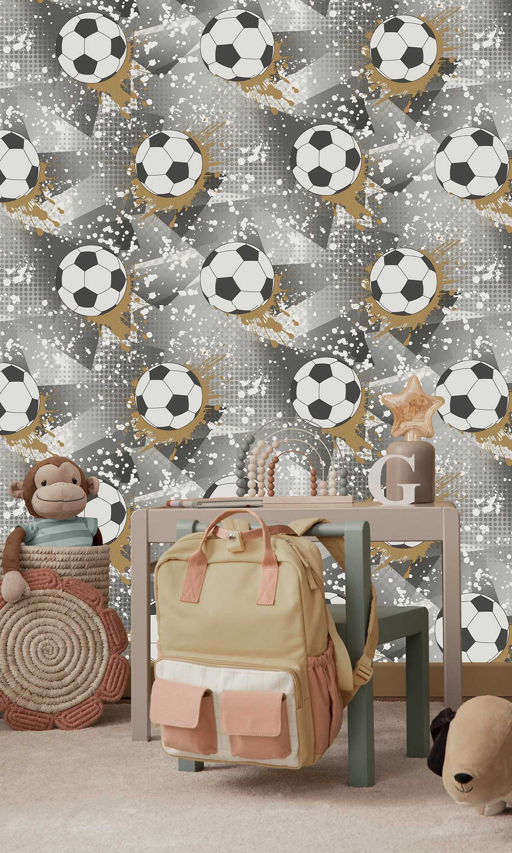 Black/Gold Football Splash Wallpaper R10033