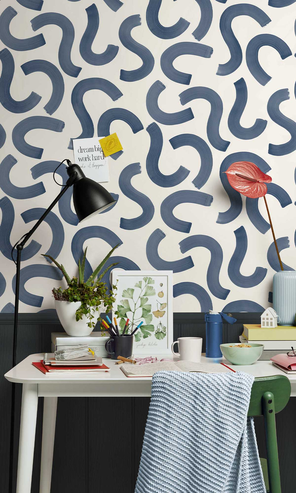 Navy Large Confettis Wallpaper R10039