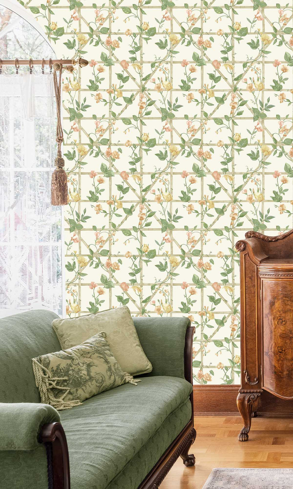 Orange Cream Trailing Floral Vines Wallpaper R10072