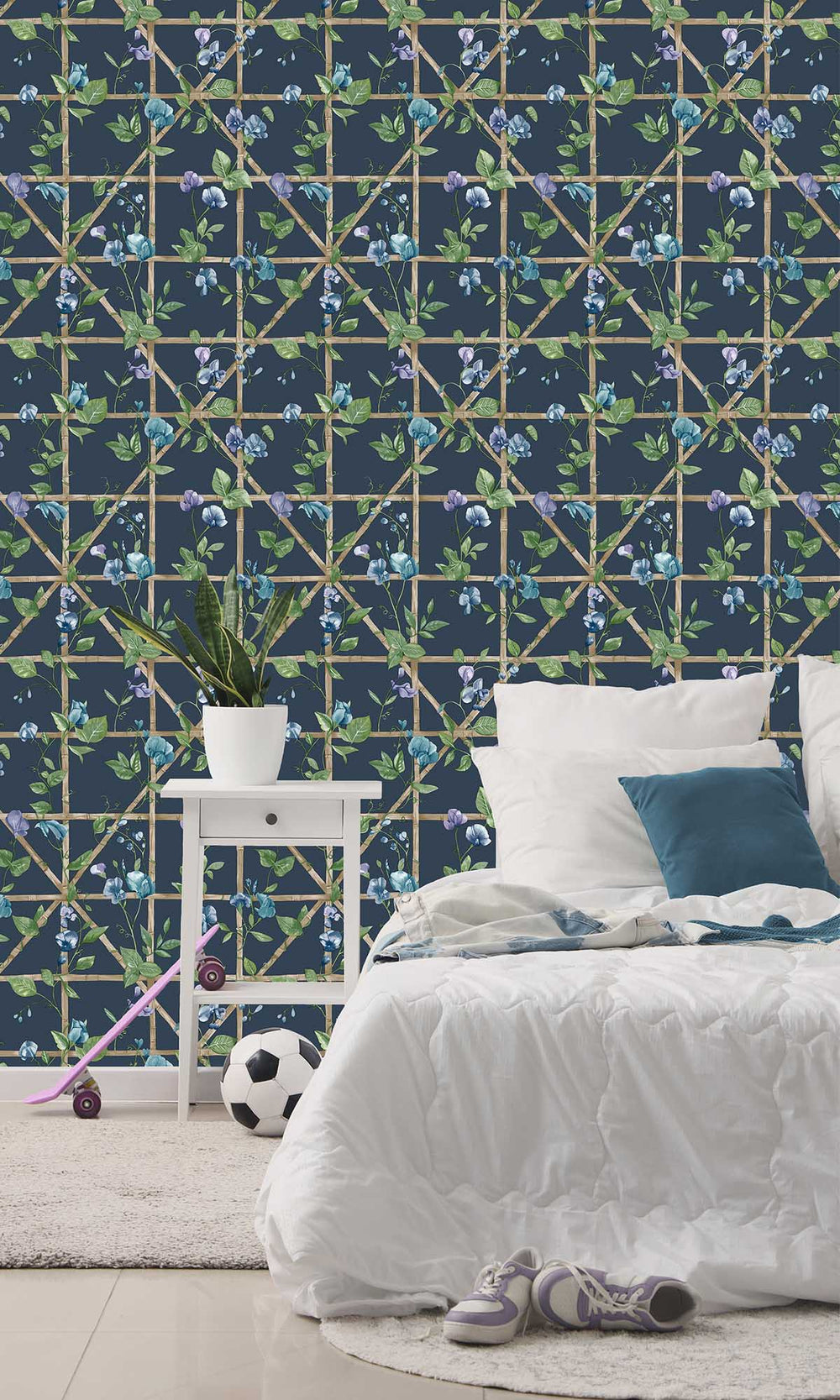 Navy Trailing Floral Vines Wallpaper R10074