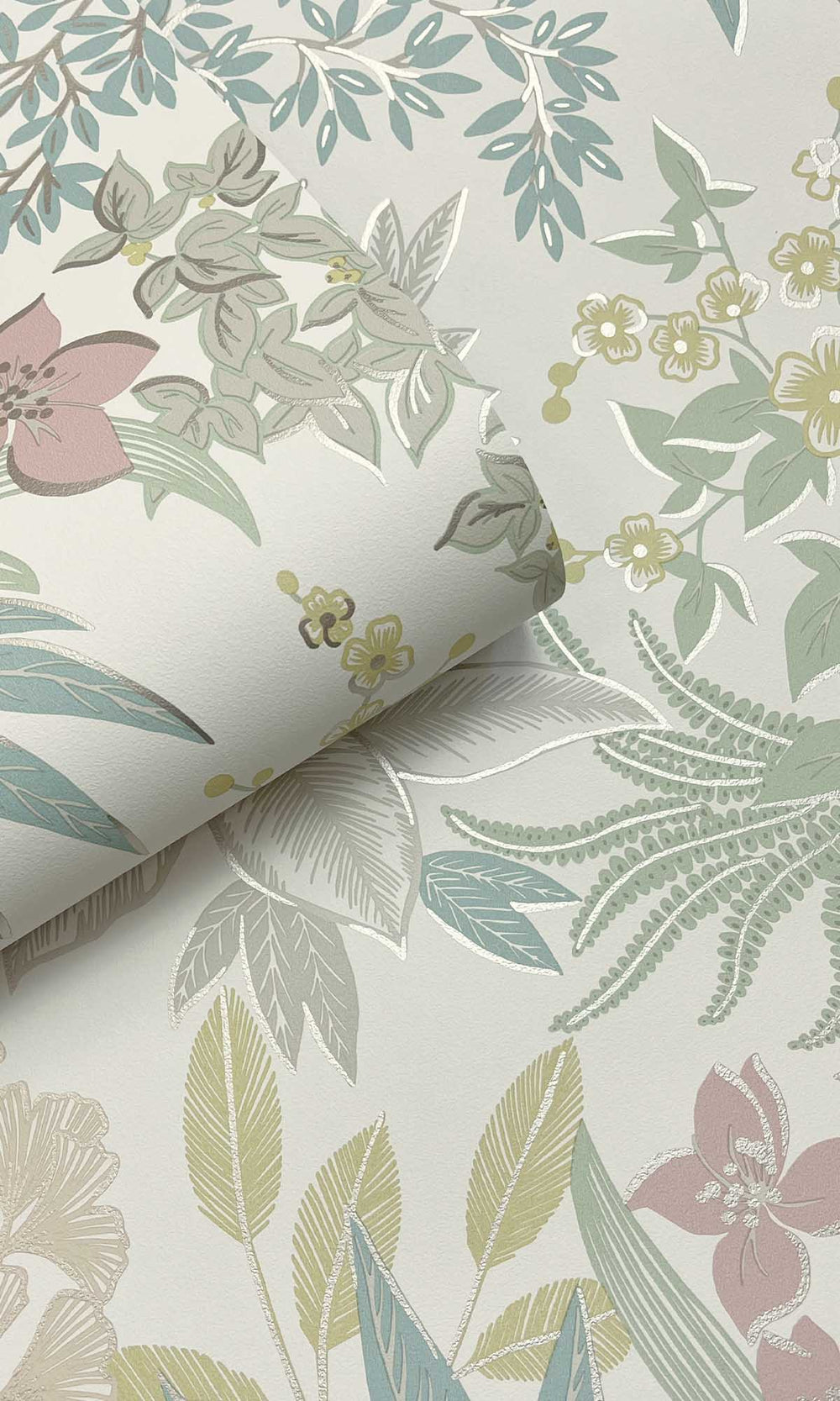 Cream Pink Lush Foliage Wallpaper R10080