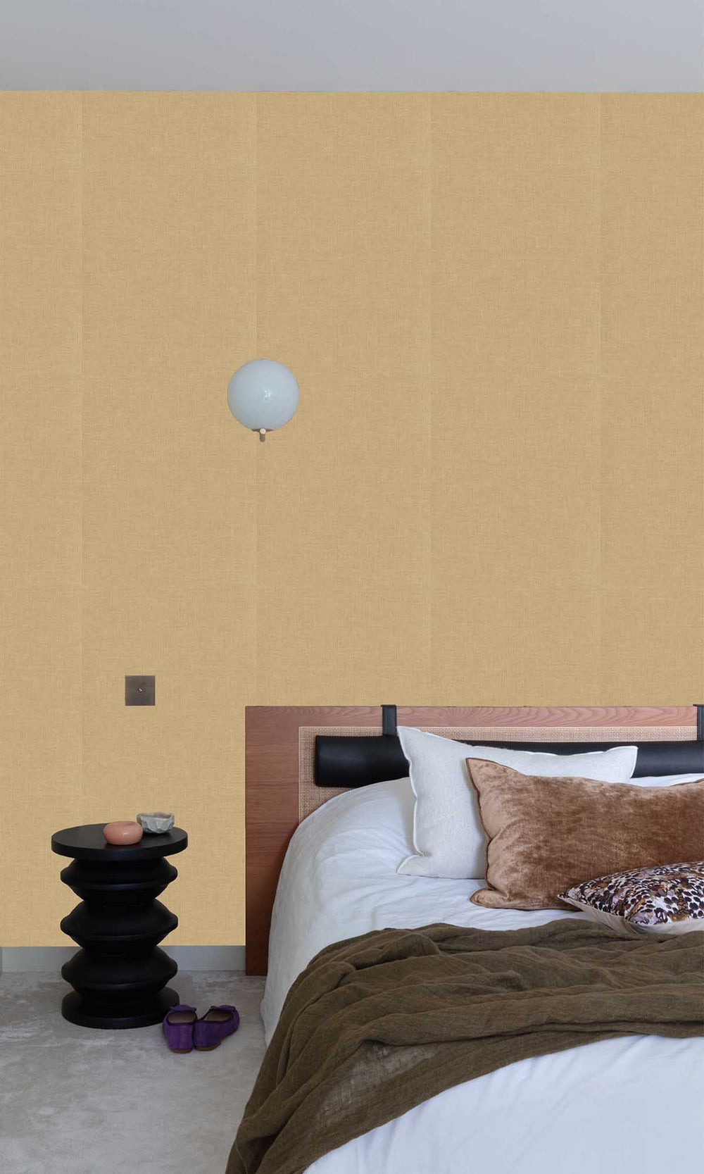 Antiquity Brown Faux Fabric Print Wallpaper R10097