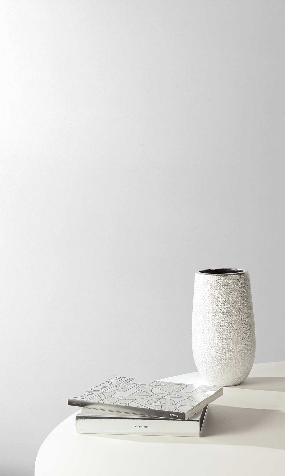 Cloud White Abstract Leaf Print Wallpaper R10159