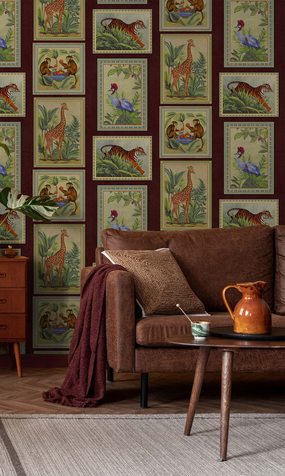 Berry Framed Jungle Beasts Wallpaper R10248