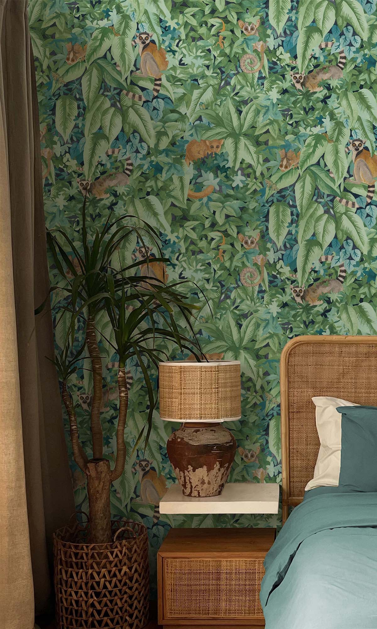 Aqua/Green Lush Foliage Wallpaper R10260