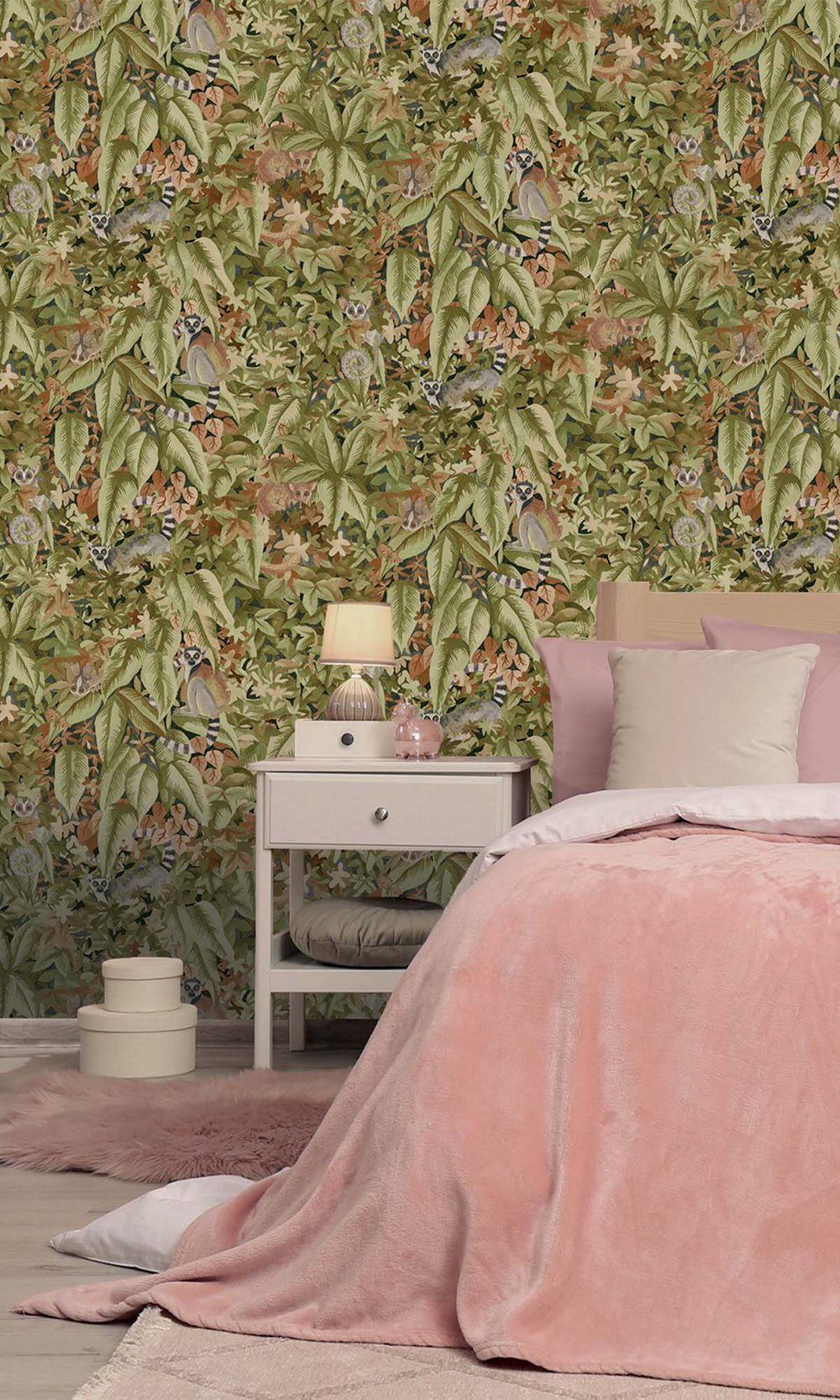 Rust/Green Lush Foliage Wallpaper R10261