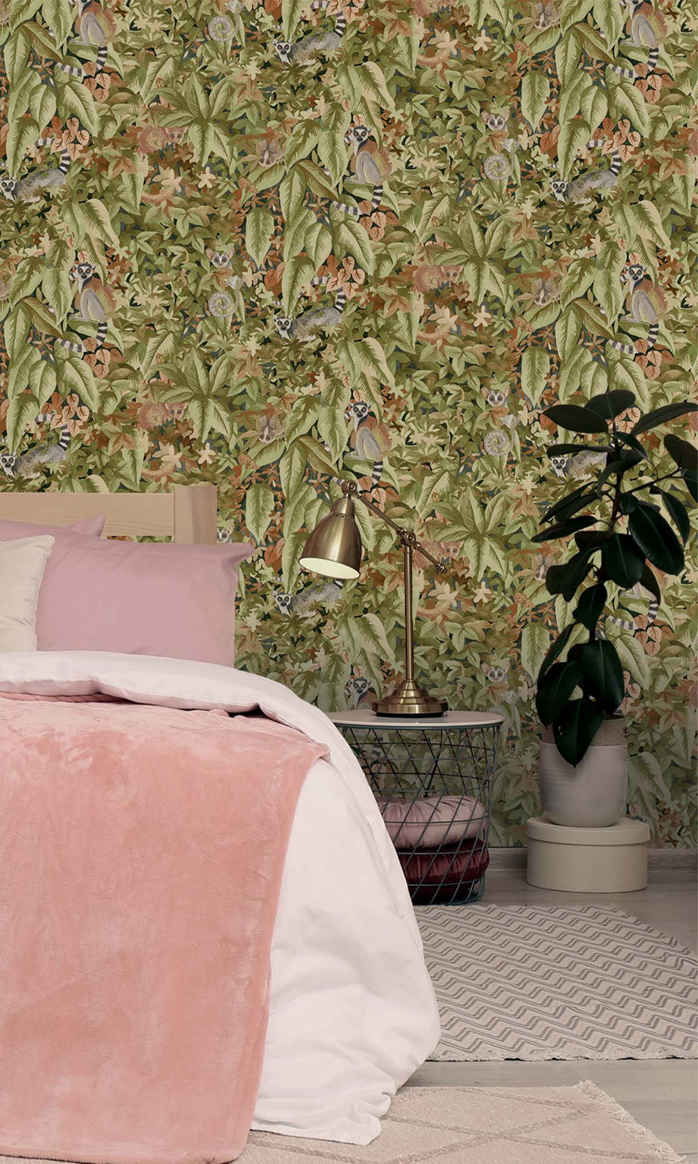 Rust/Green Lush Foliage Wallpaper R10261