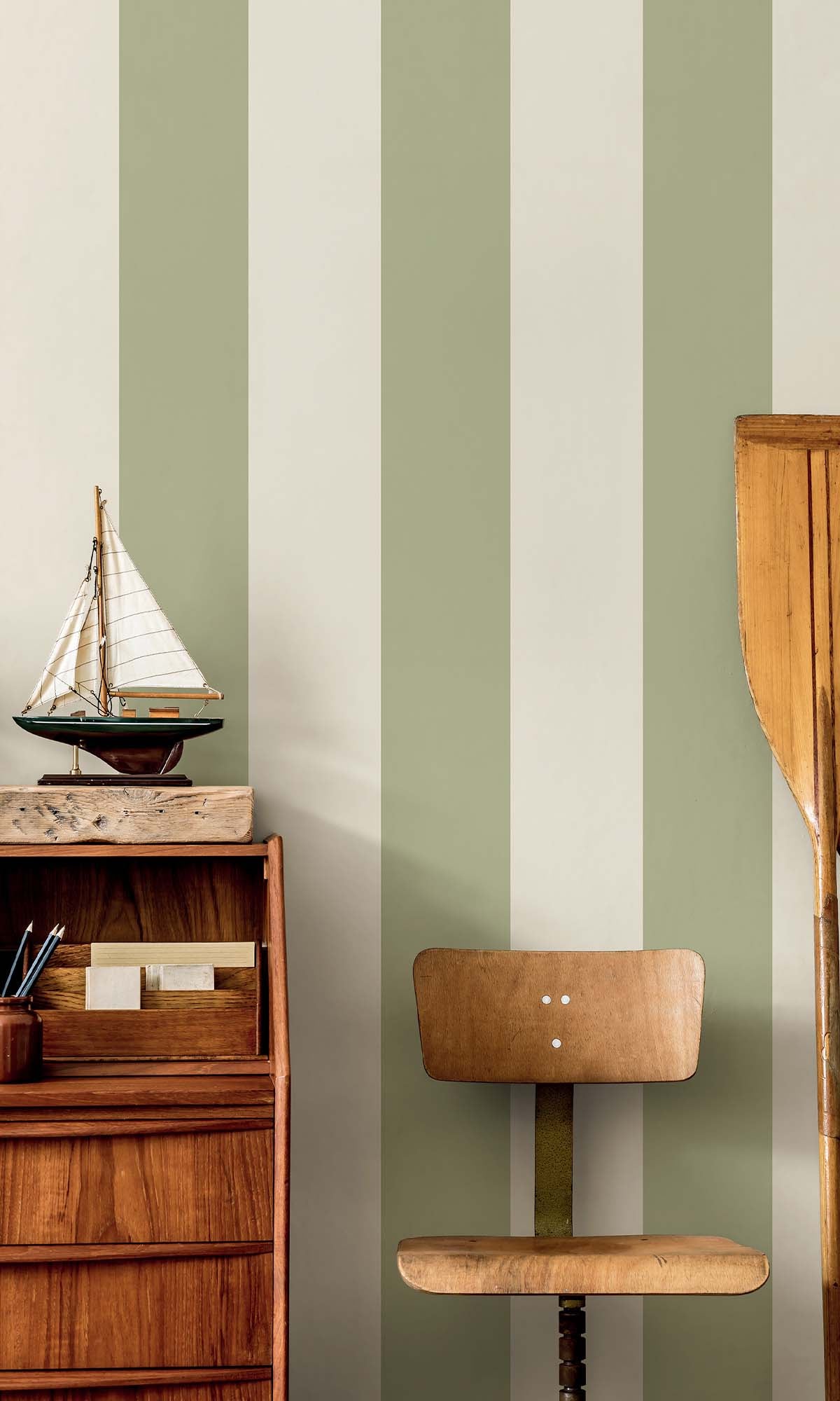 Sage Bold Stripes Wallpaper R10279