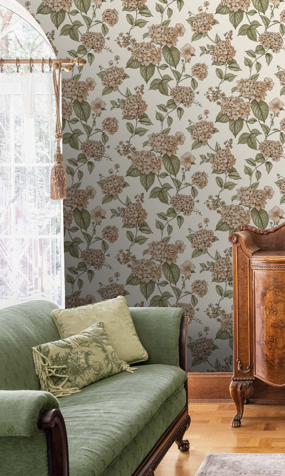Coral/Green Elegant Hydrangea Wallpaper R10284