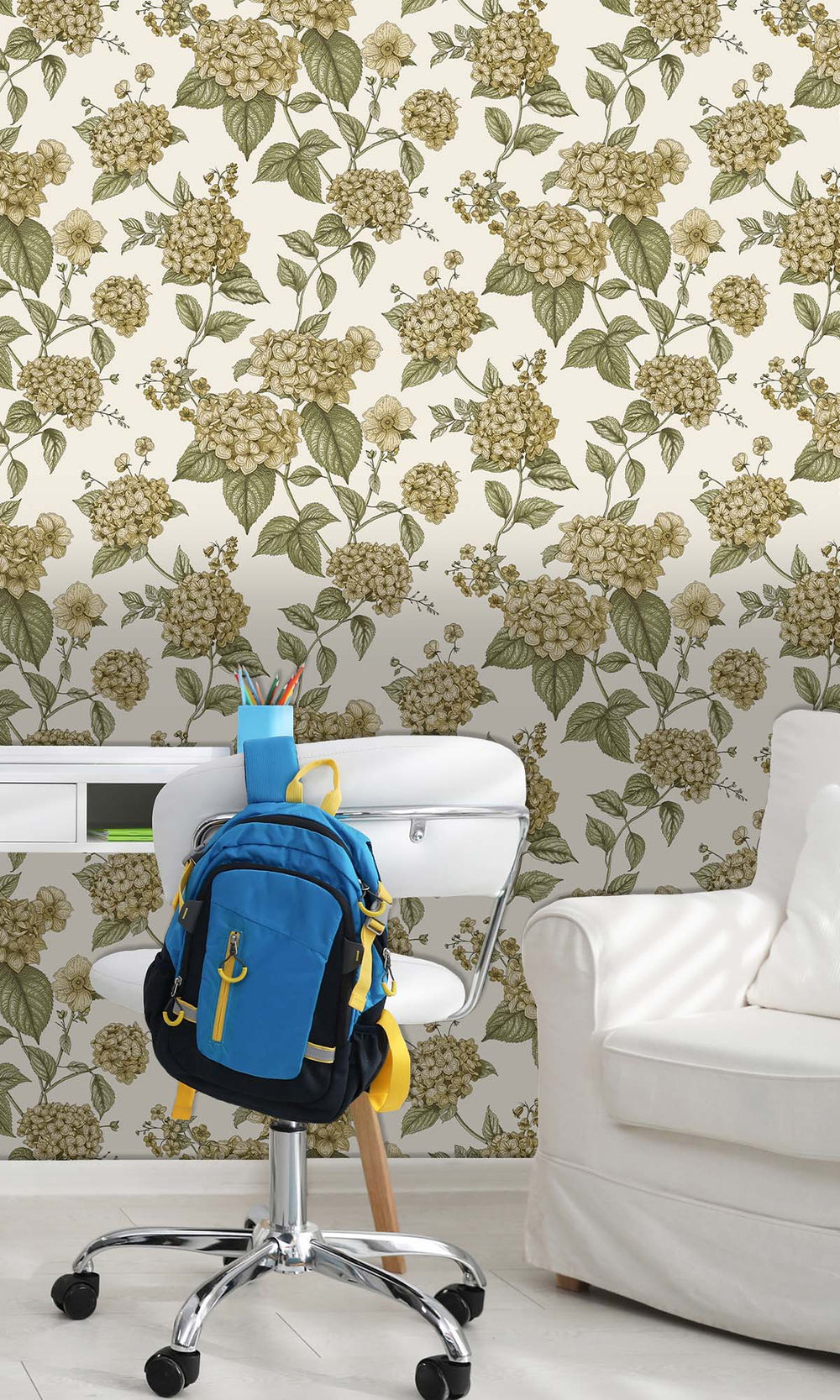Ochre/Green Elegant Hydrangea Wallpaper R10286