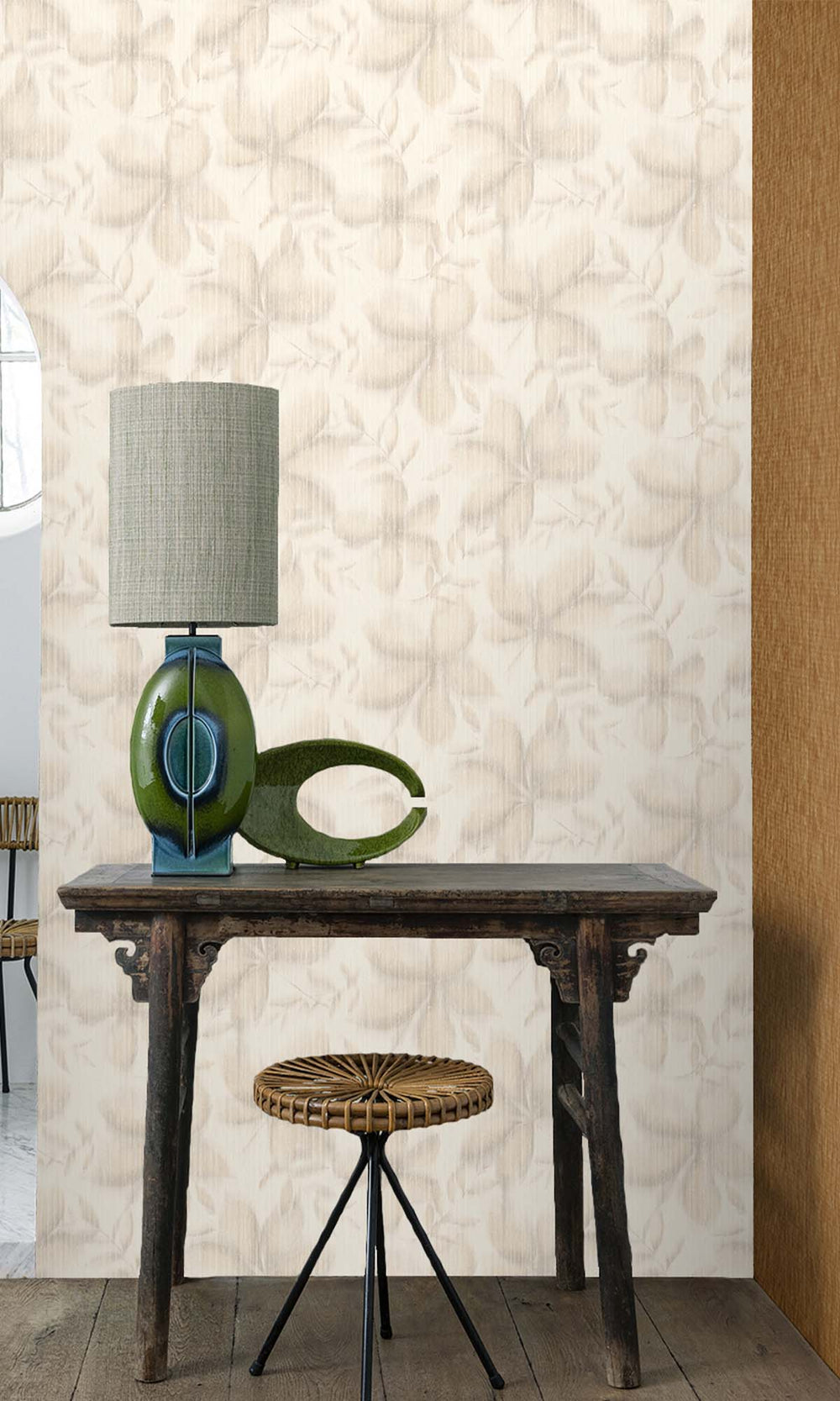 Creme Floral Camouflage Wallpaper R10322