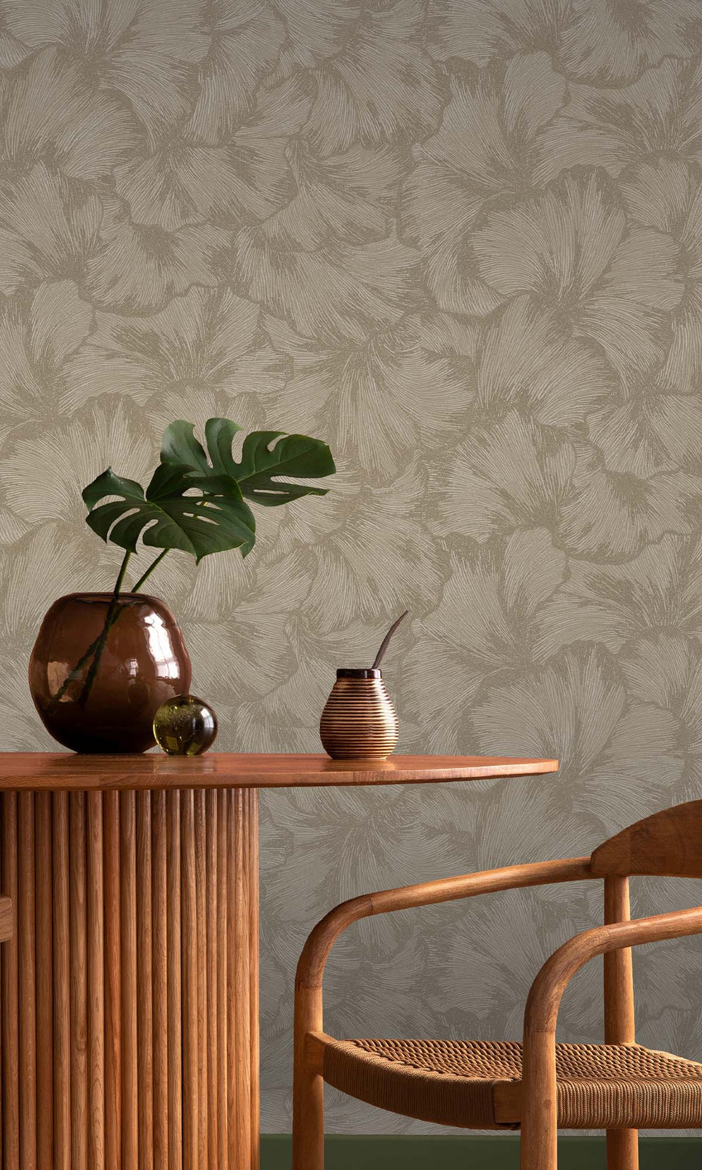 Beige Textured Ginko Leaves Wallpaper R10357