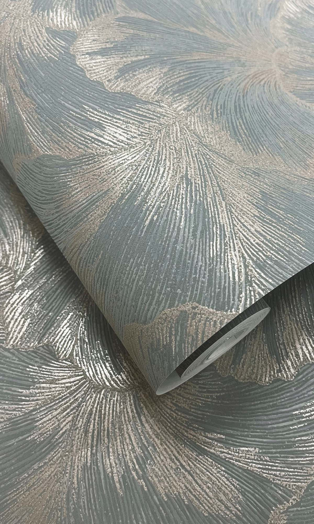 Blue Textured Ginko Leaves Wallpaper R10358