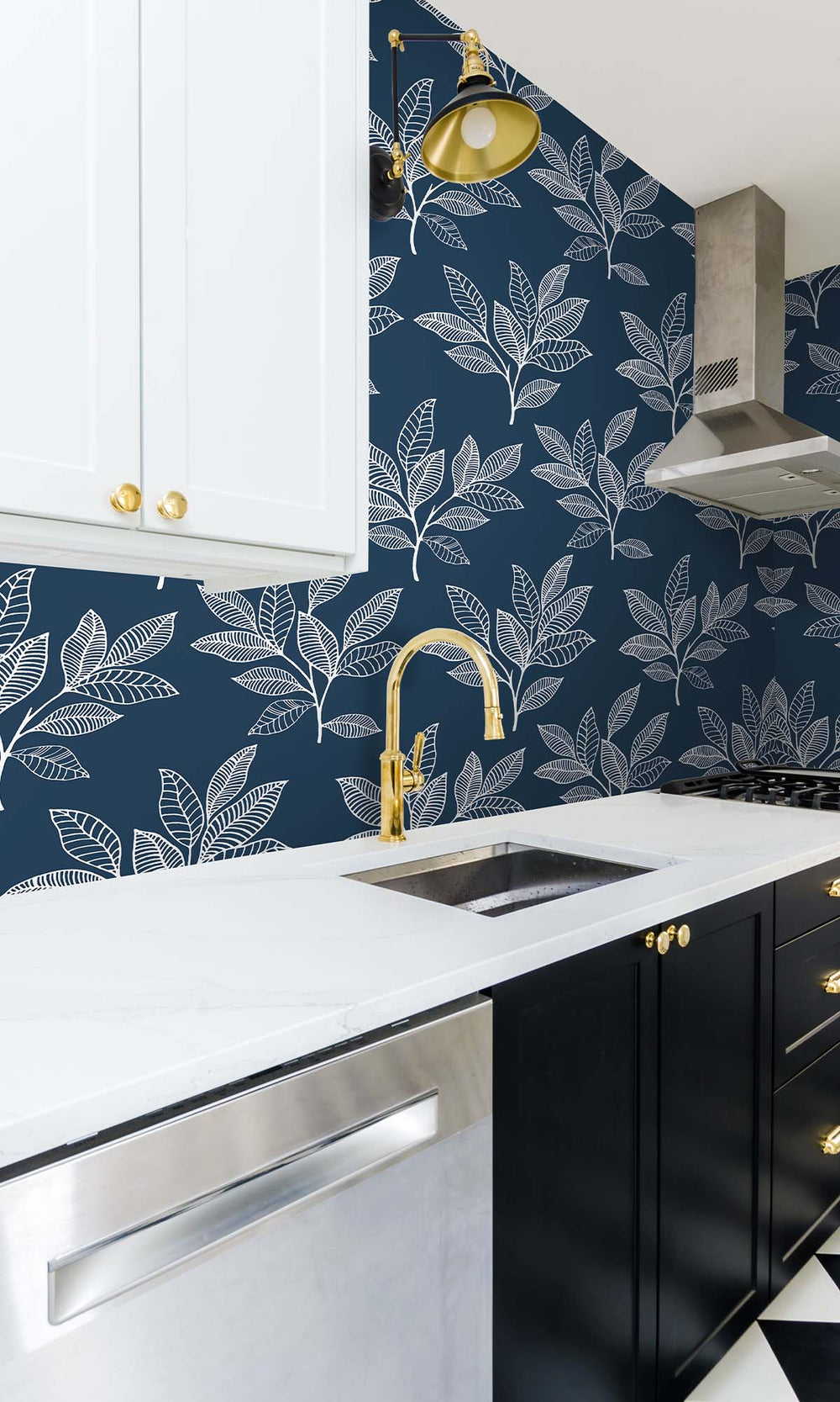 Dilly Blue Boho Leaves Peel & Stick Wallpaper RPS10523