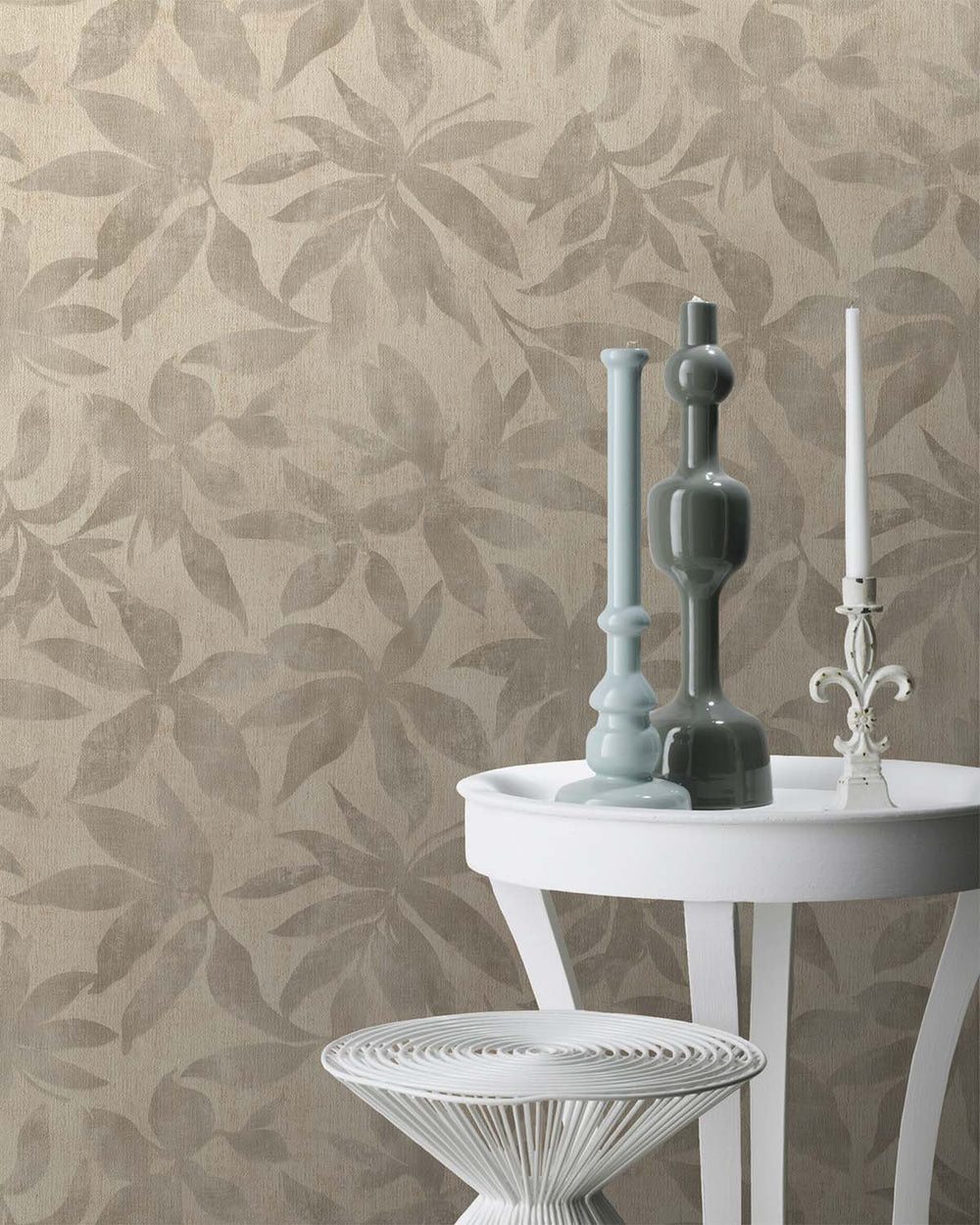Pigeon Grey Textured Floral Leaves Wallpaper R10539