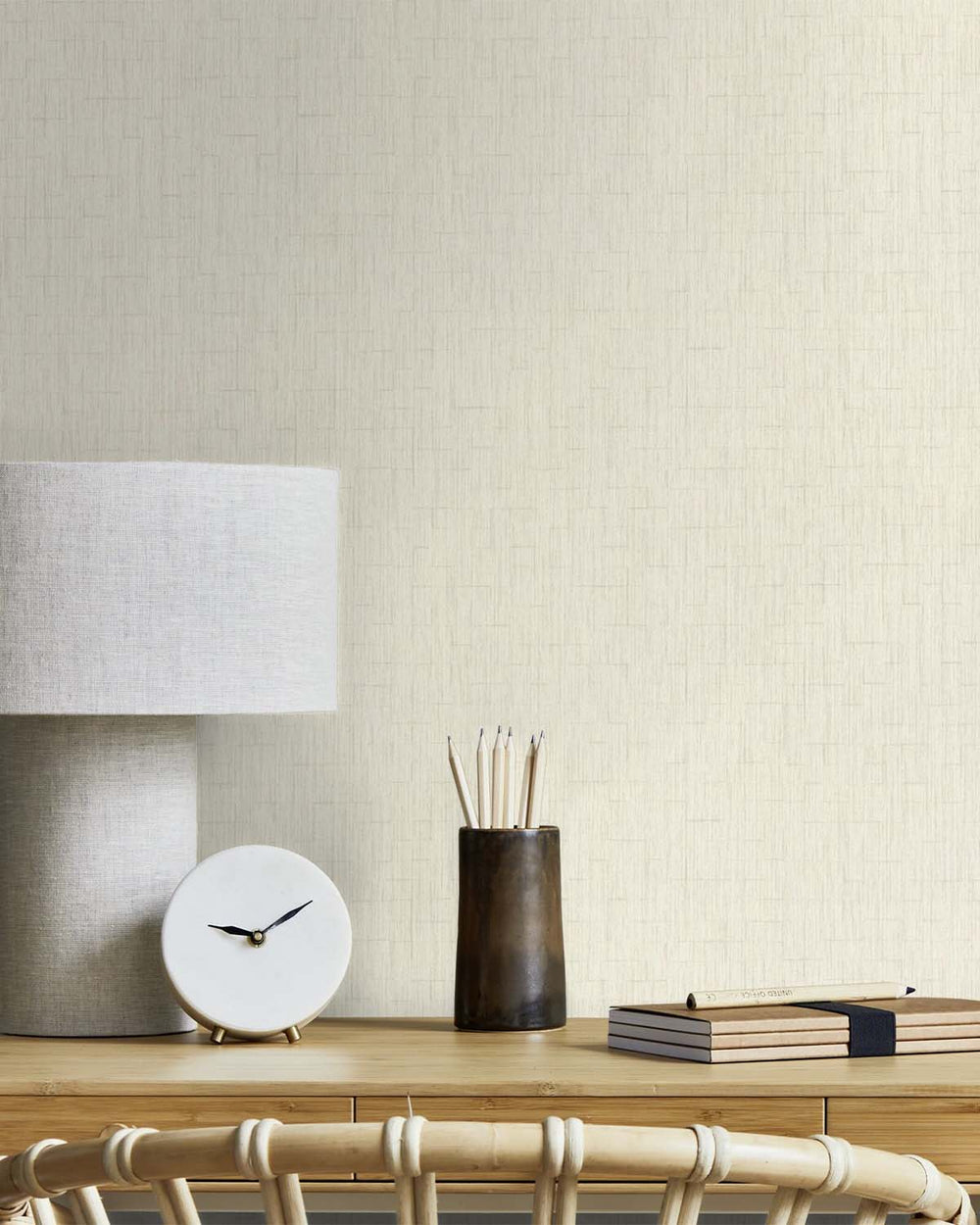 Beryllonite Intertwined Lines Wallpaper R10561