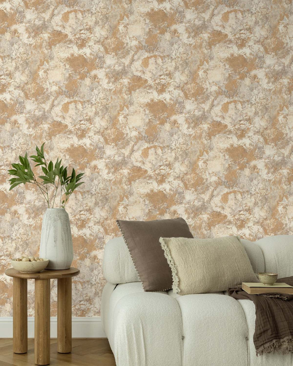 Flickering Gold Abstract  Concrete Effect Wallpaper R10582