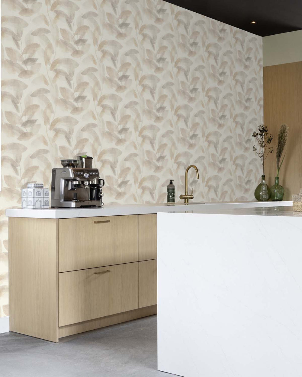 Beige - Grey Watercolor Leaf Print Wallpaper R10610