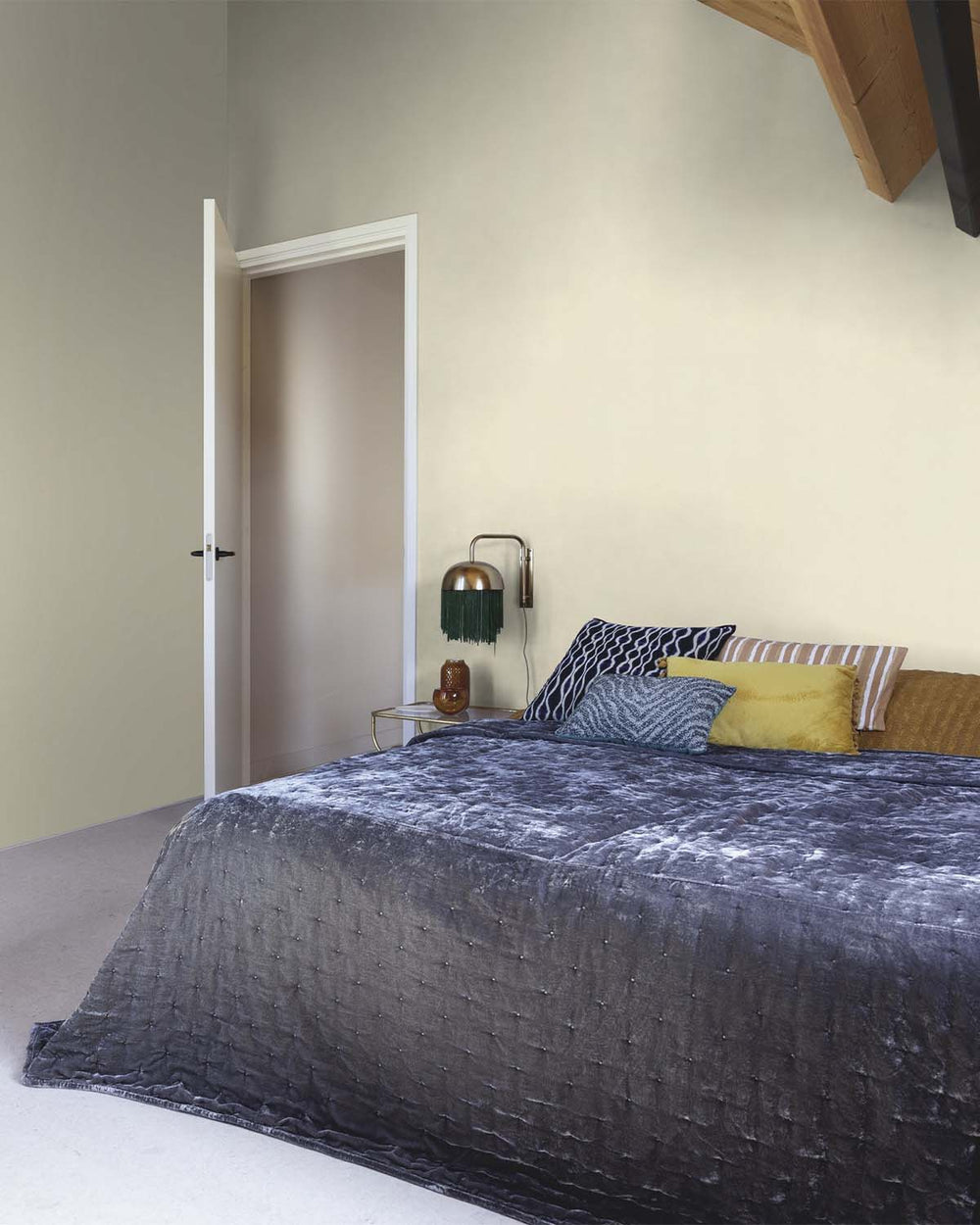 Frosted Almond Faux Textile Wallpaper R10624