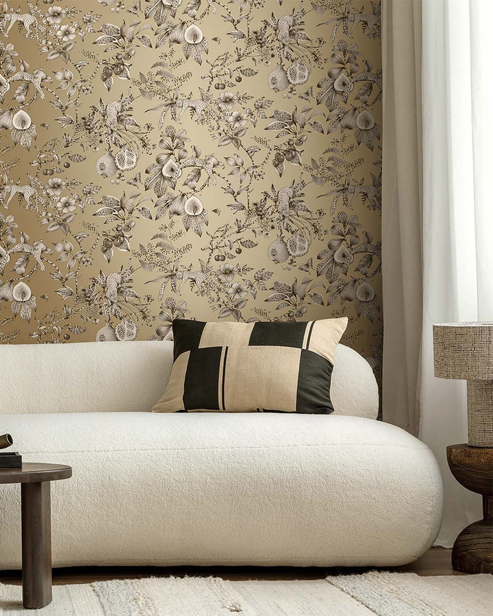 Gold Whimsical Leopards Wallpaper R10642