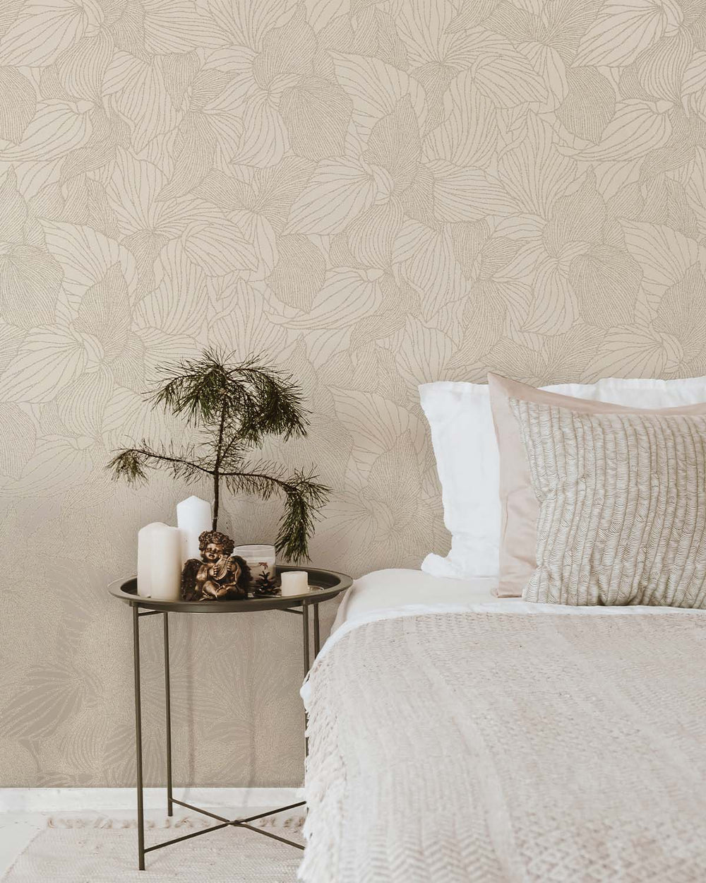 Stone Allover Orchid Petals Wallpaper R10697