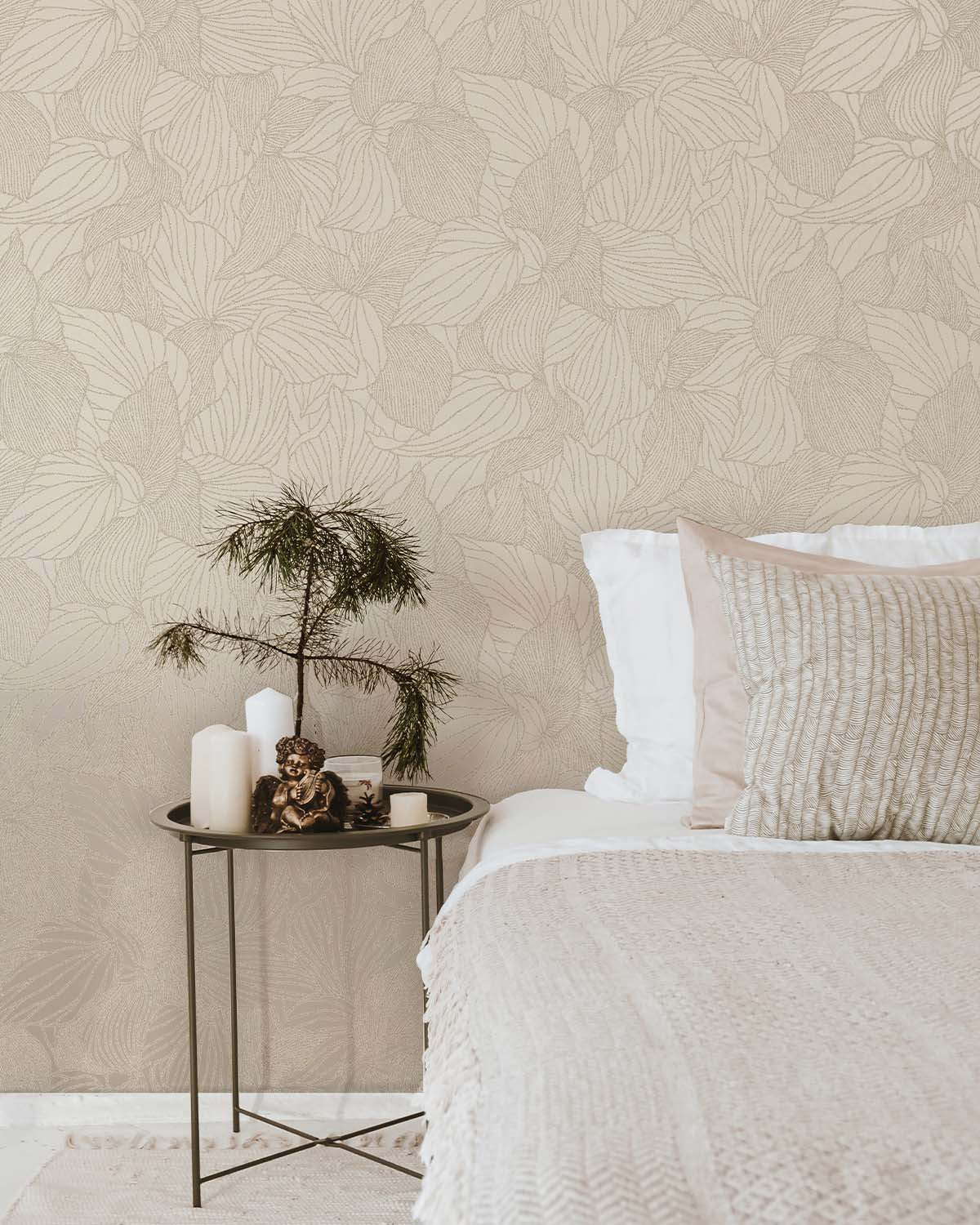 Stone Allover Orchid Petals Wallpaper R10697