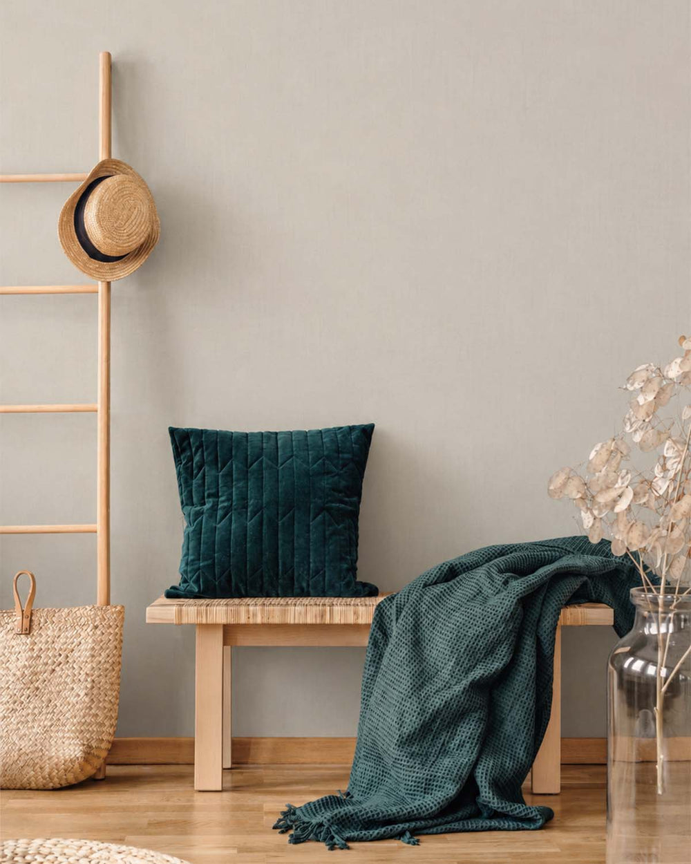 Grey Pebble Minimalist Linen-Weave Matte Wallpaper R10747