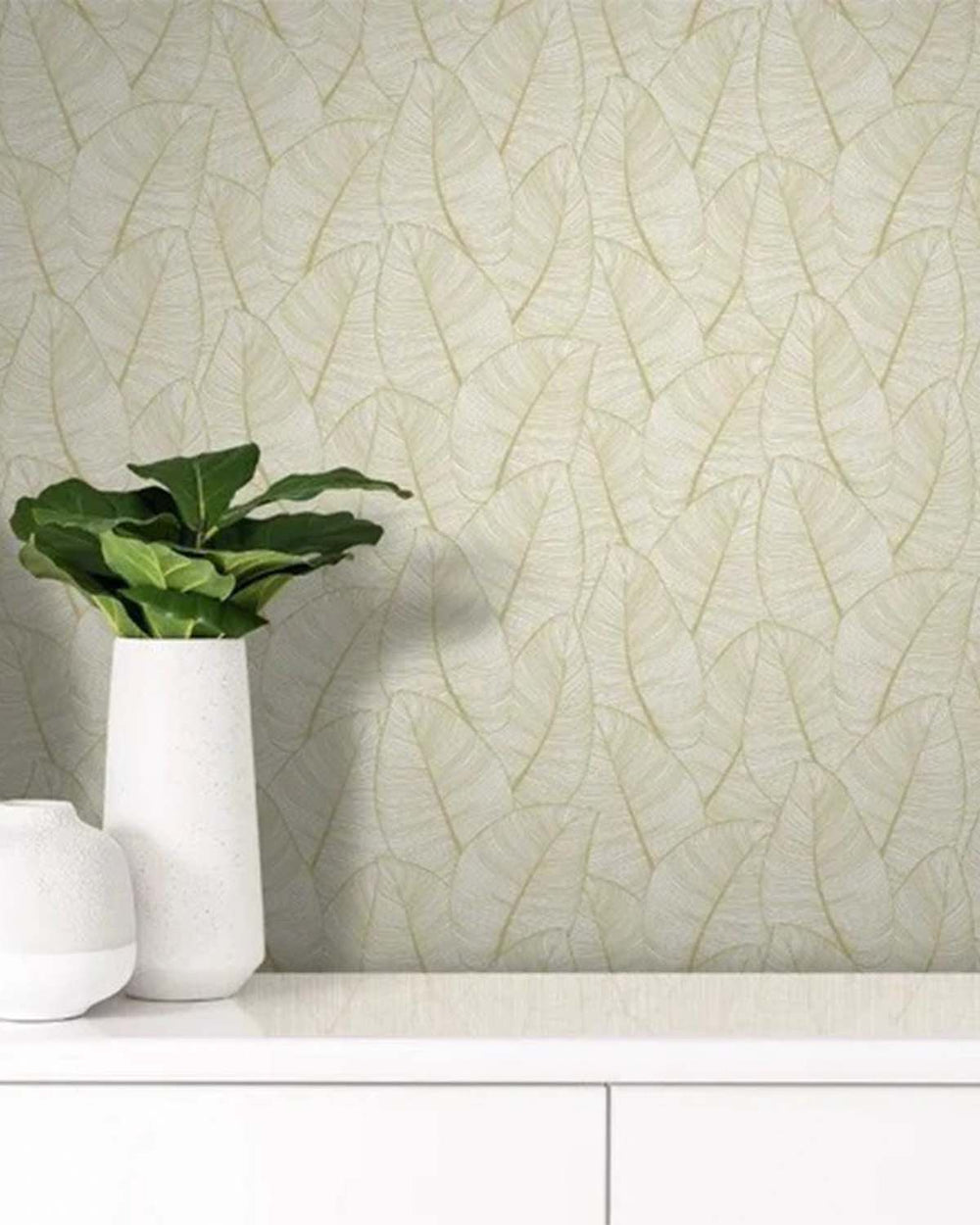 Gold Fine Line Leaves Wallpaper R6296