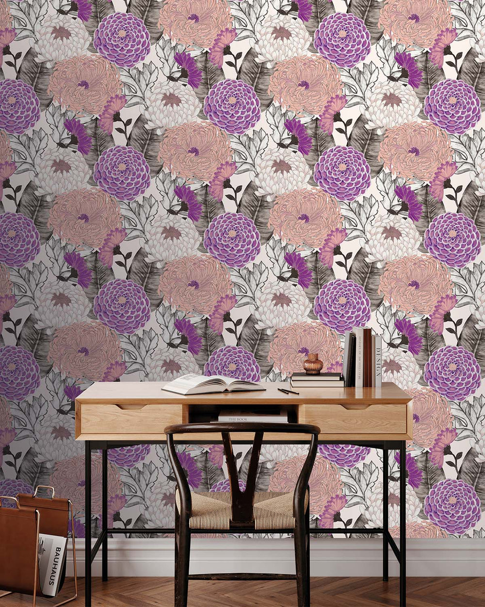 Purple Bold Floral Blossoms R8128
