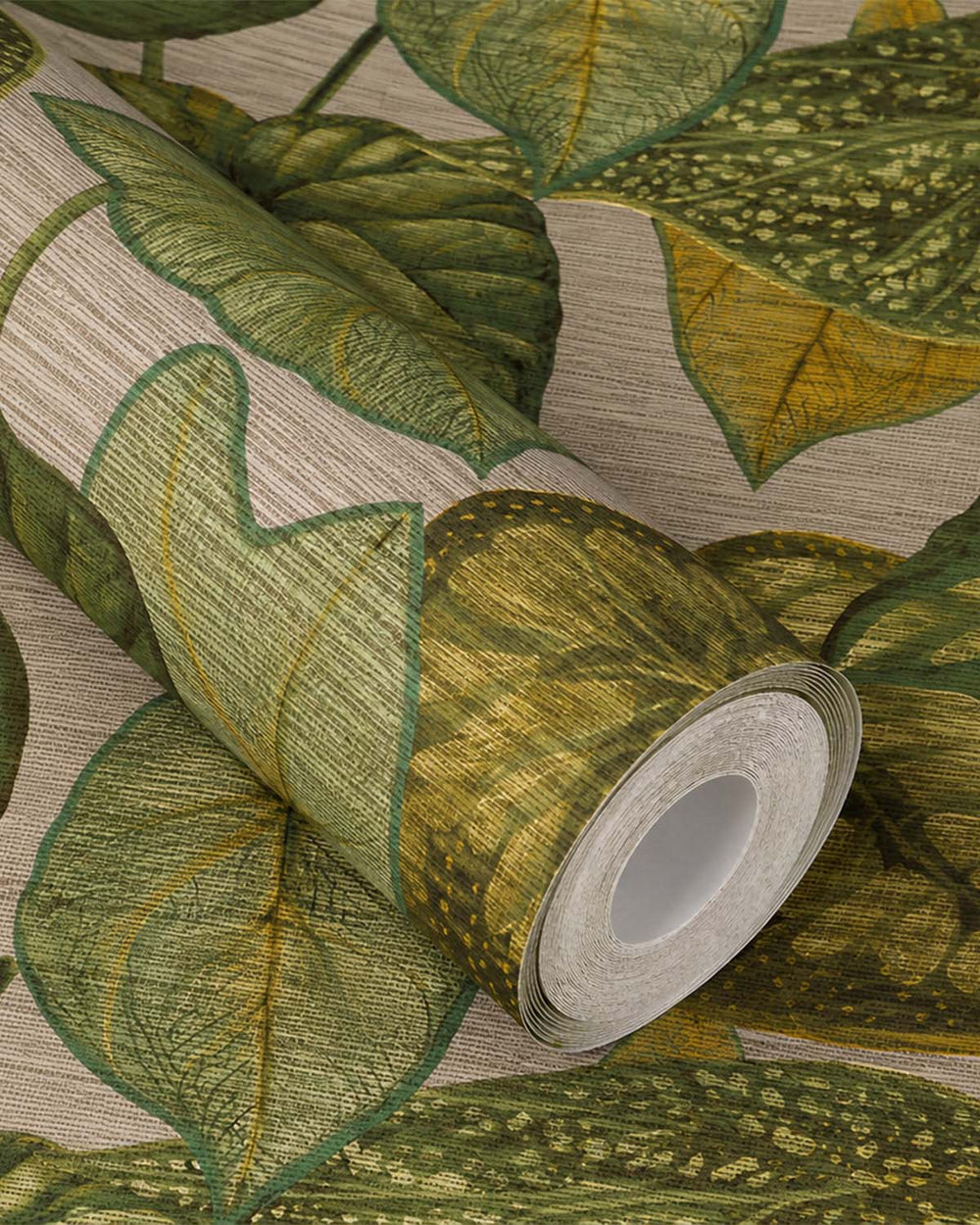 Beige & Green Bold Tropical Leaves R8235