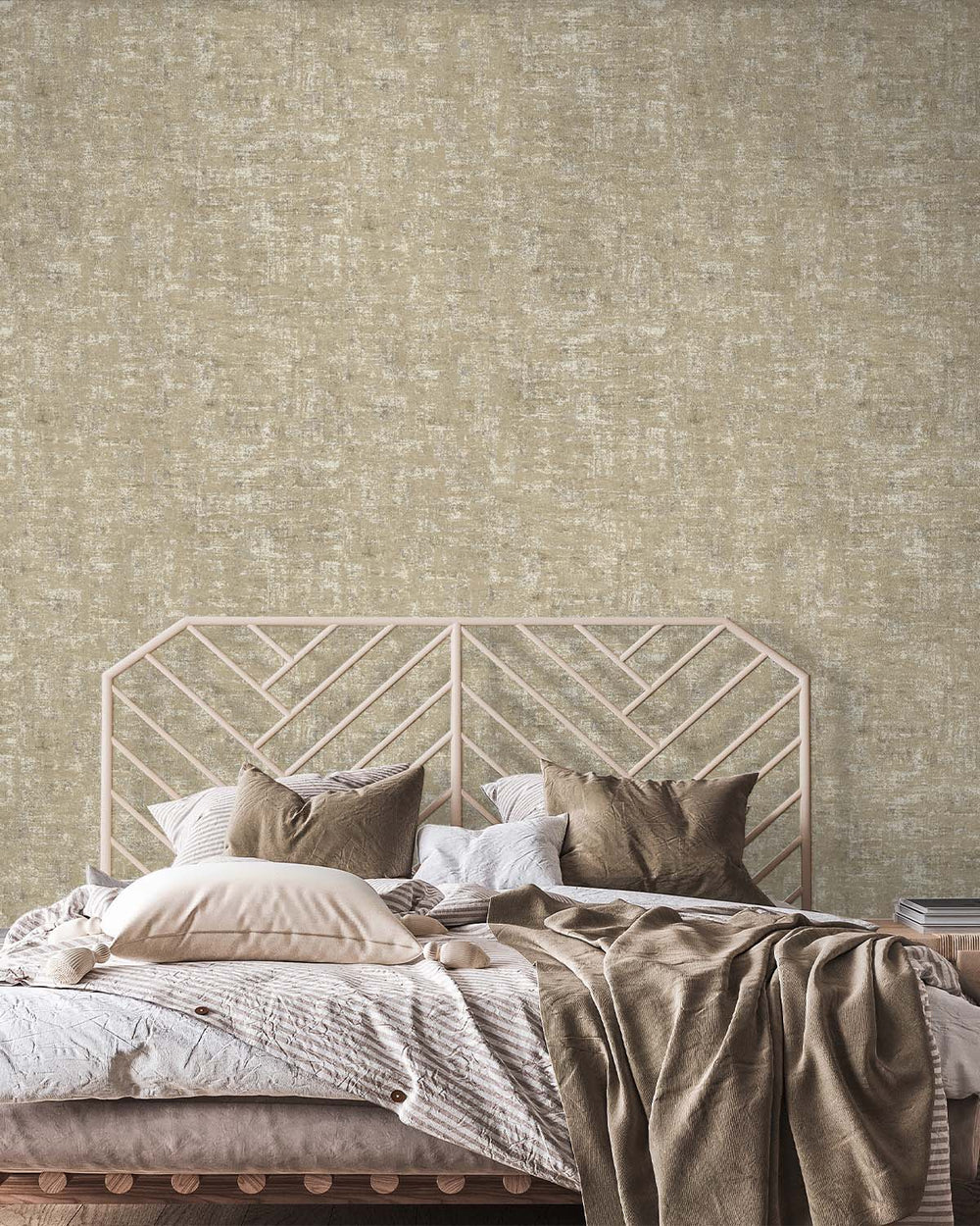 Taupe & Gold Beaded Metallic Plain Textured Wallpaper R8434