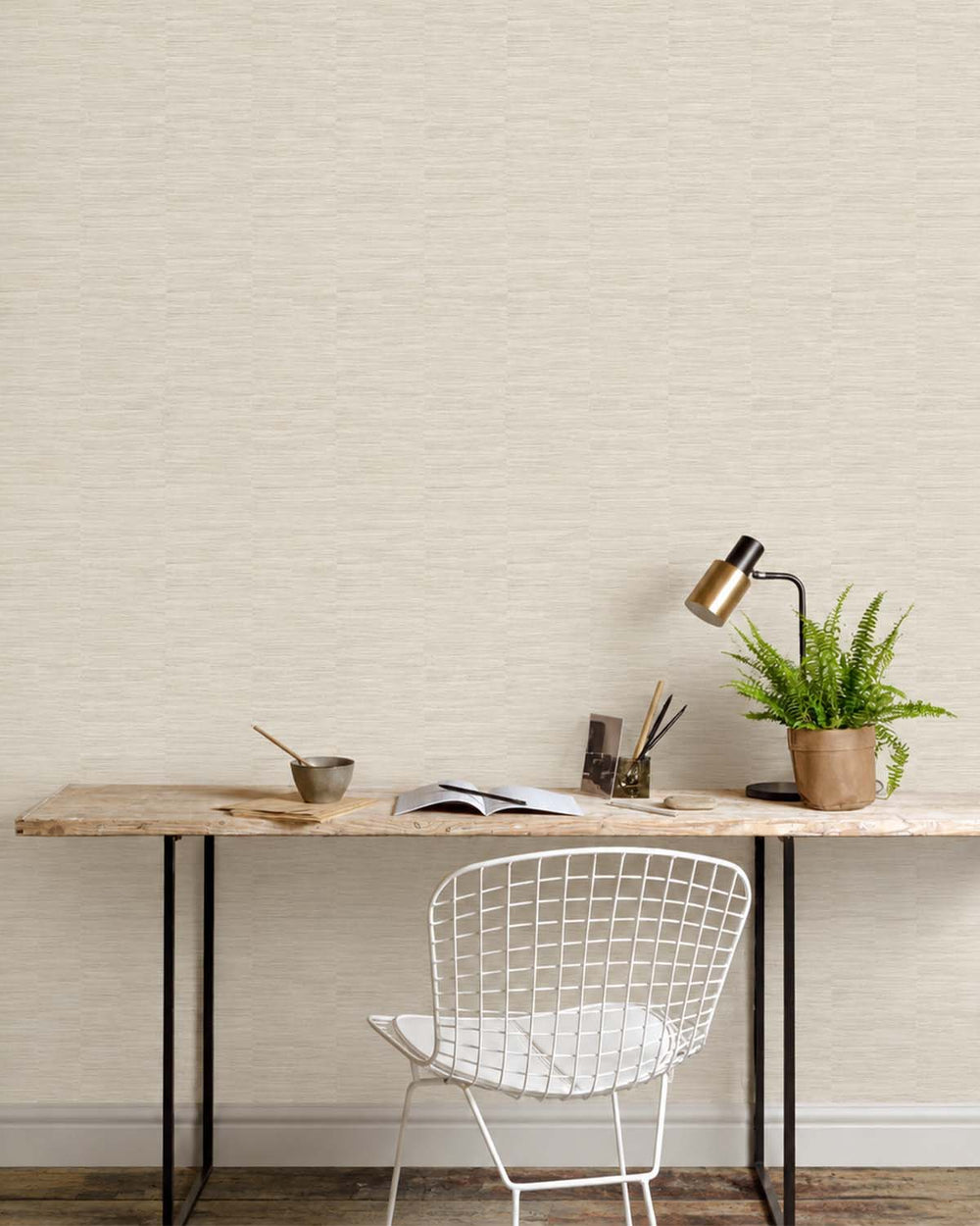 White Grasscloth Effect Textured Wallpaper R8885