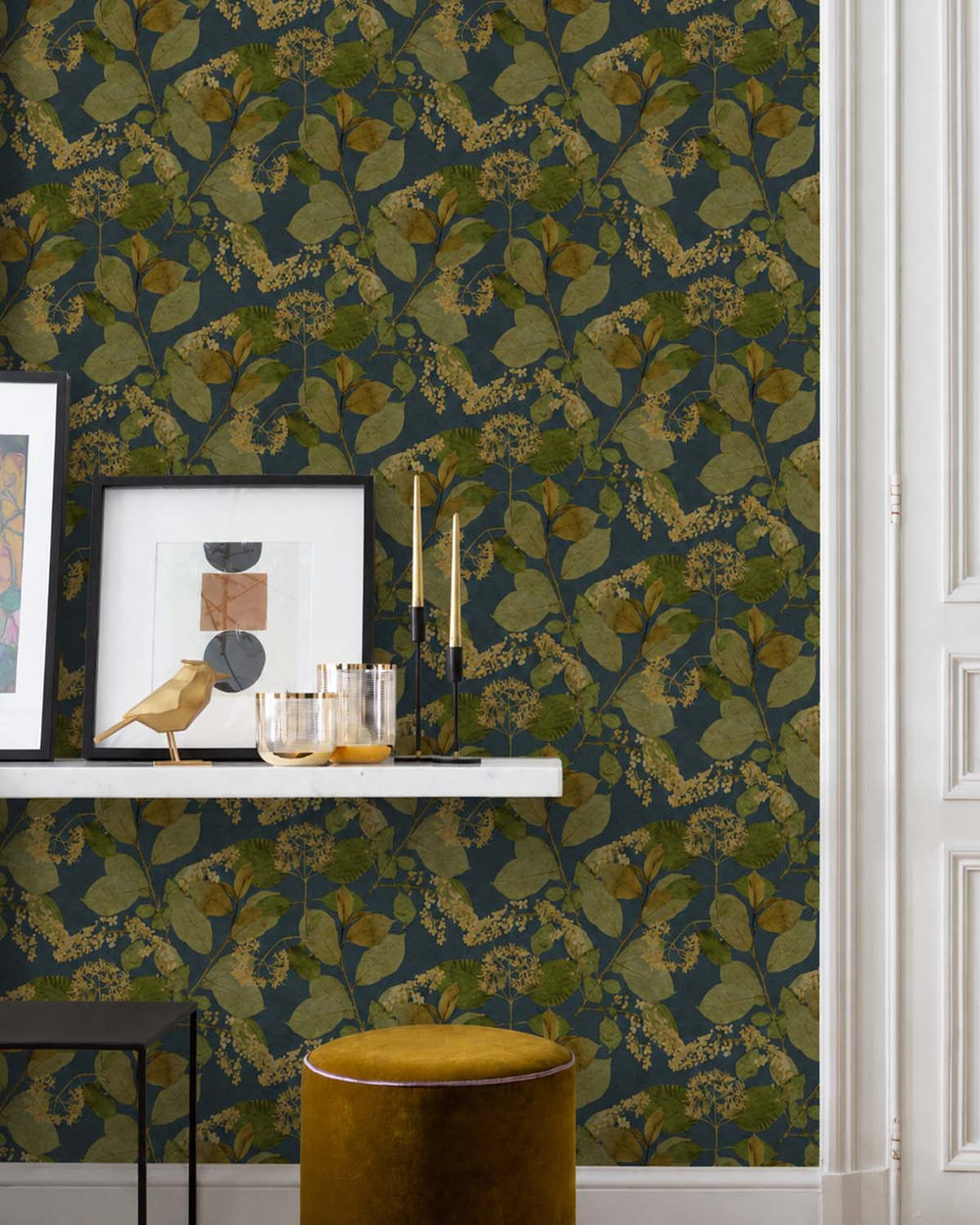 Midnight Blue Botanical Leaves Wallpaper R9132