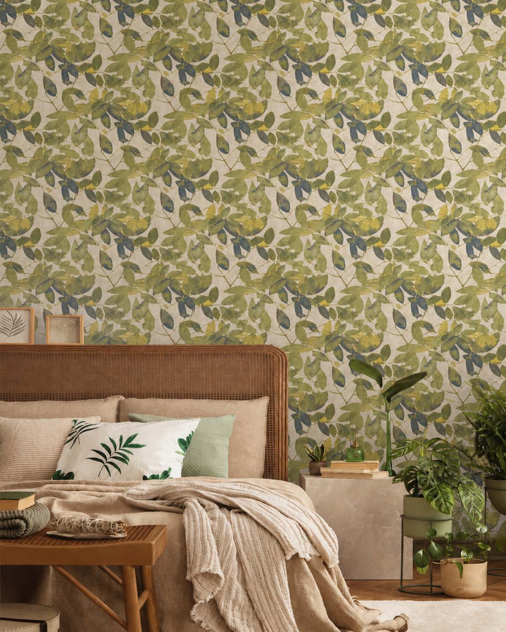 Golden Green Beech Tree Leaves Botanical Wallpaper R9145
