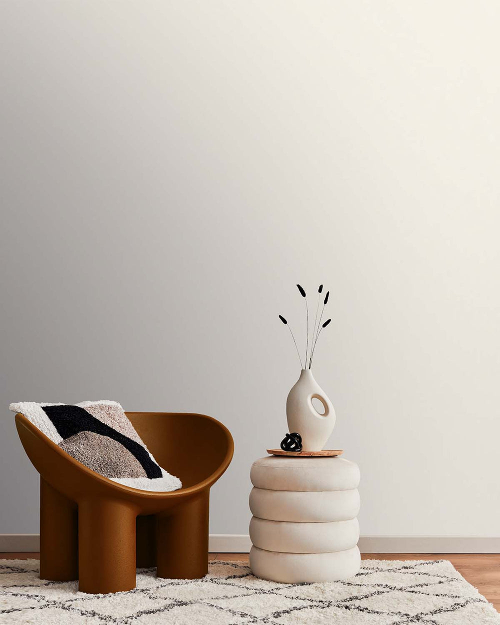 Bright White Simple Plain Wallpaper R9150