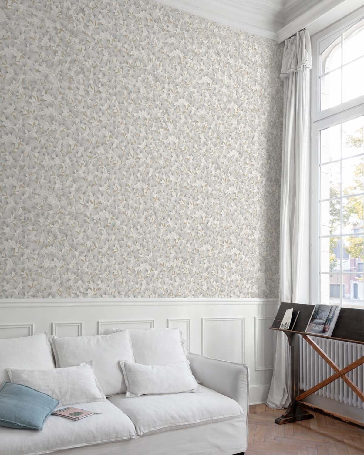 White Ginko Leaves Tropical Wallpaper R9336