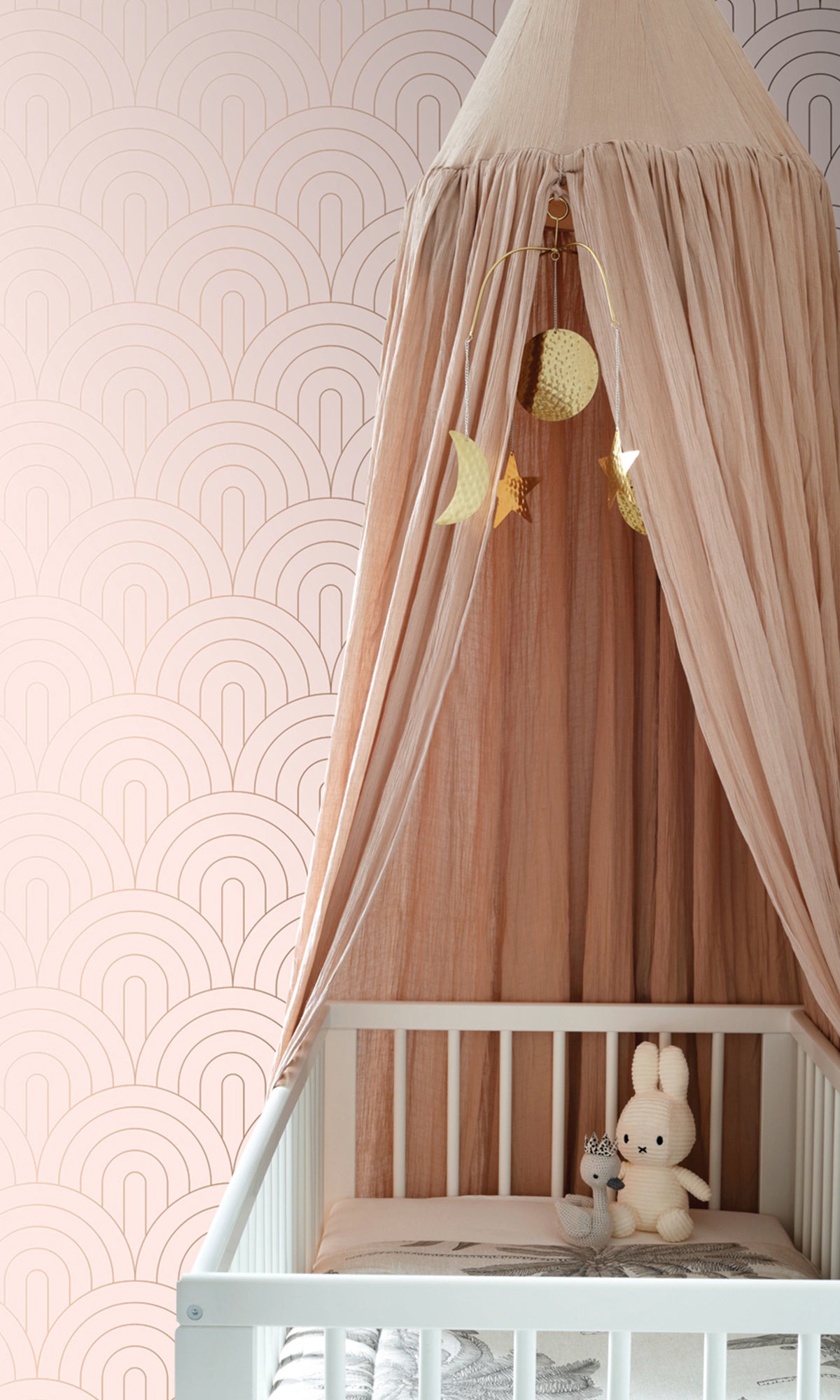 Soft Pink and Rose Gold Art Deco Motif Wallpaper R9432