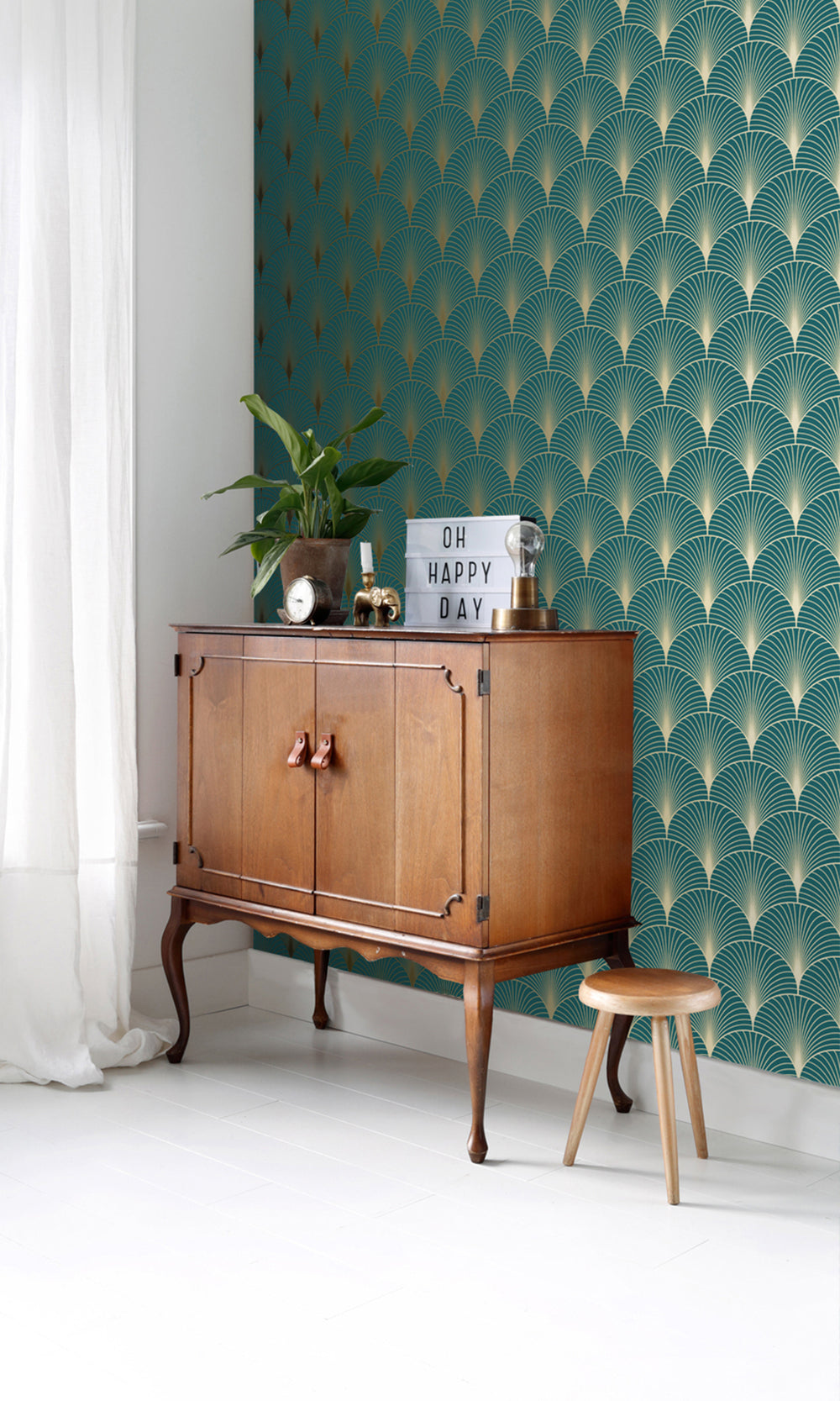 Green and Gold Art Deco Motif Wallpaper R9443