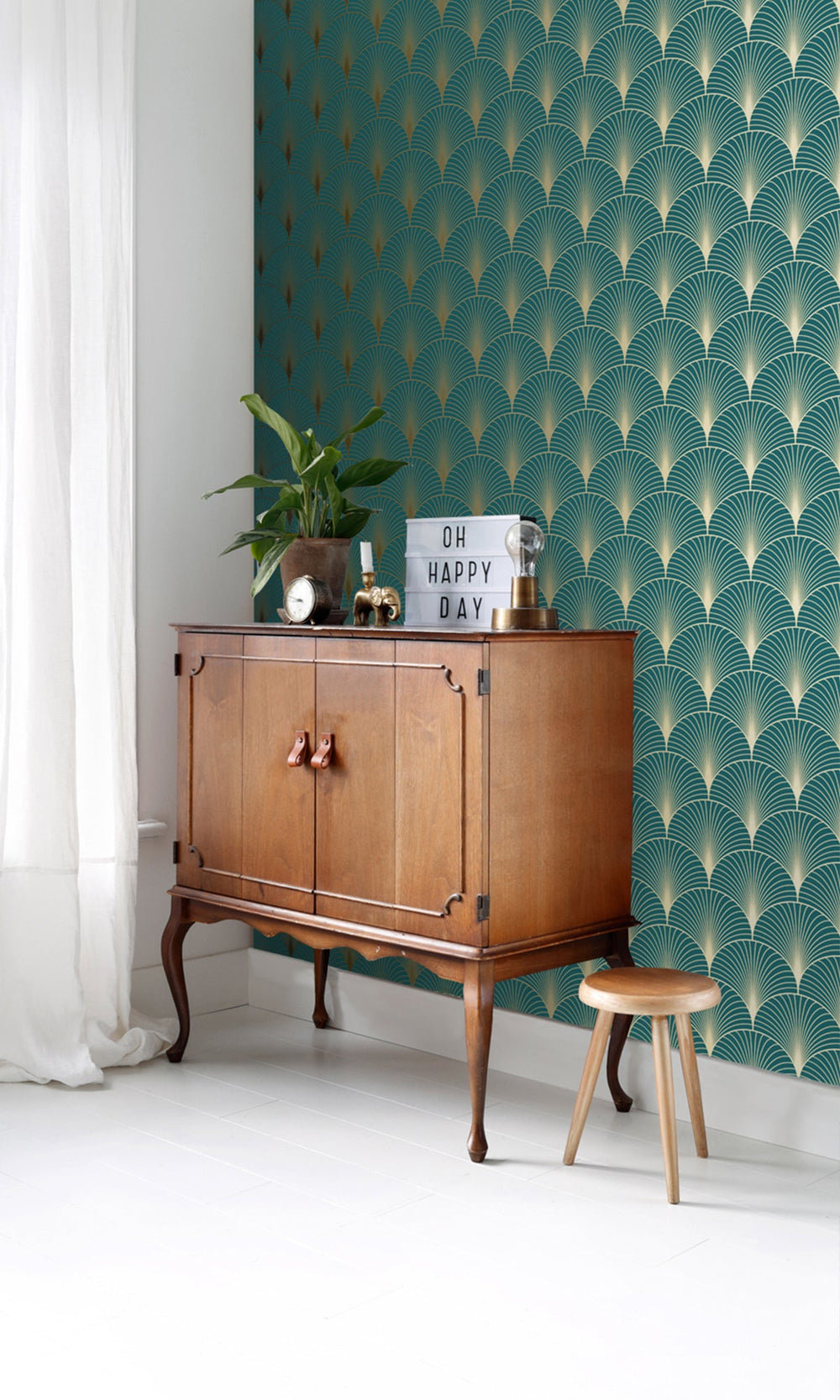 Green and Gold Art Deco Motif Wallpaper R9443