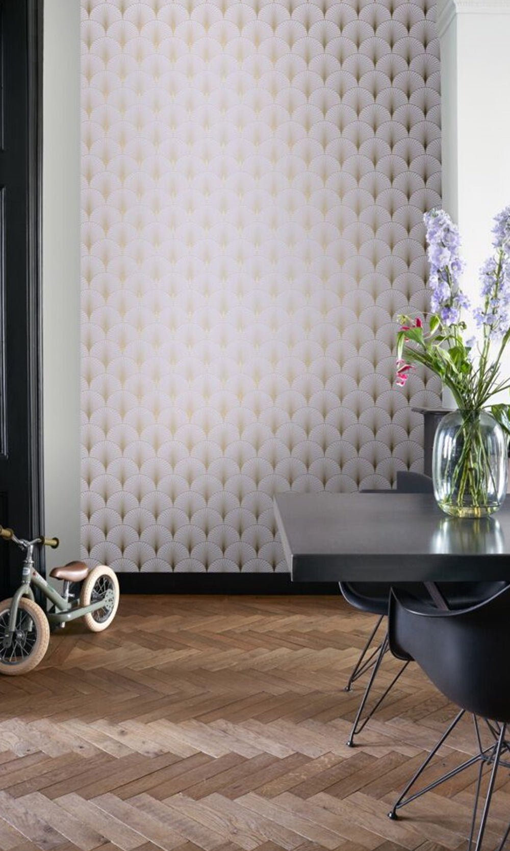 Lilac Purple and Gold Art Deco Motif Wallpaper R9447