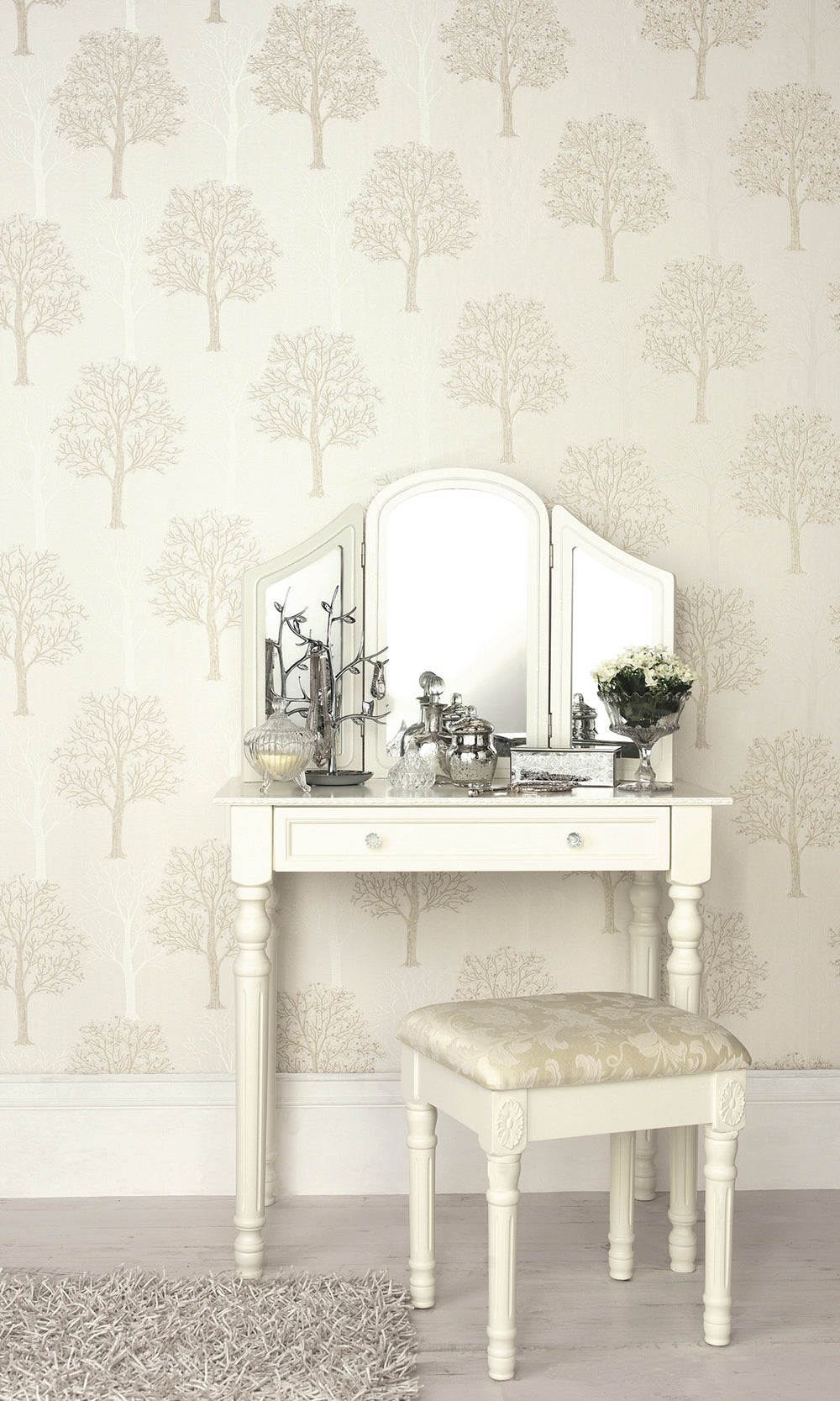 Timeless elegance, Eleganza Wallpaper Collection, Eleganza Collection, Can be used for commercial spaces, Paper Substrate, New Arrivals, Paste the Paper, Scrubbable, Good Intricate Sequined Tree Printed, Cream Wallpaper, Sequined Wallpaper, Classic wallpaper designs, Lightfastness, Peelable, Interior designers‚Äö√Ñ√¥ choice, Bedroom Wallpaper, Living Room Wallpaper, Hallway Wallpaper, Dining Room Wallpaper, Children's Room Wallpaper, Study Room Wallpaper, Home Office Wallpaper, Powder Room Wallpaper, Foyer
