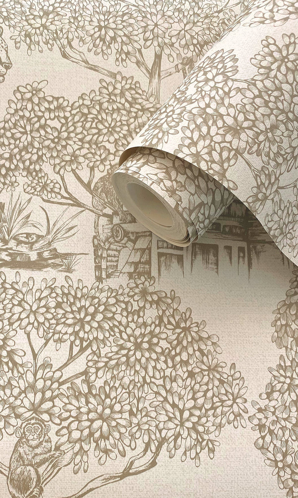 Neutral Enchanting Wildlife Landscape Wallpaper R9597