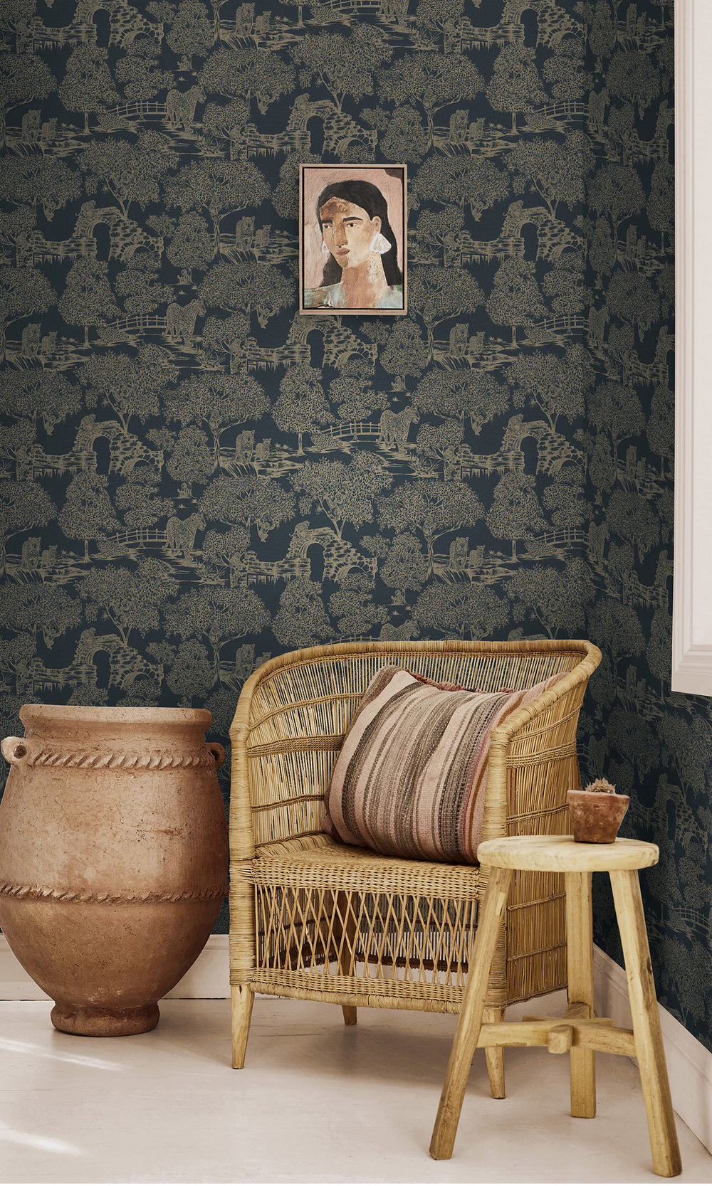 Navy Enchanting Wildlife Landscape Wallpaper R9600