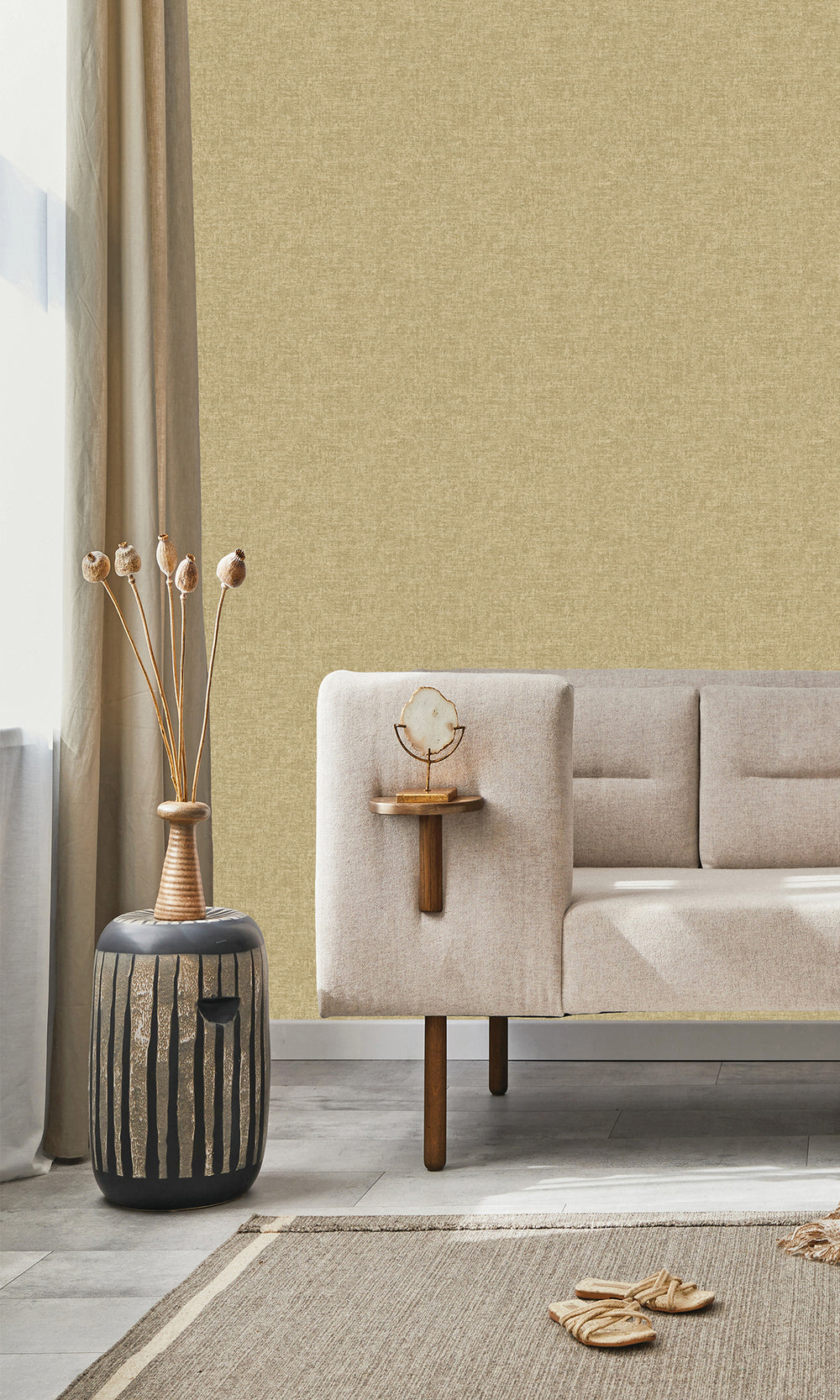 Gold Plain Luxurious Metallic Print Wallpaper R9629