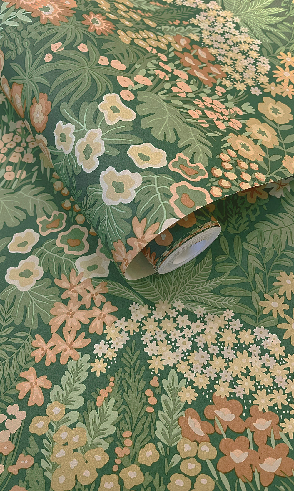 Emerald Green Bloomfield Ditsy Floral Wallpaper R9644