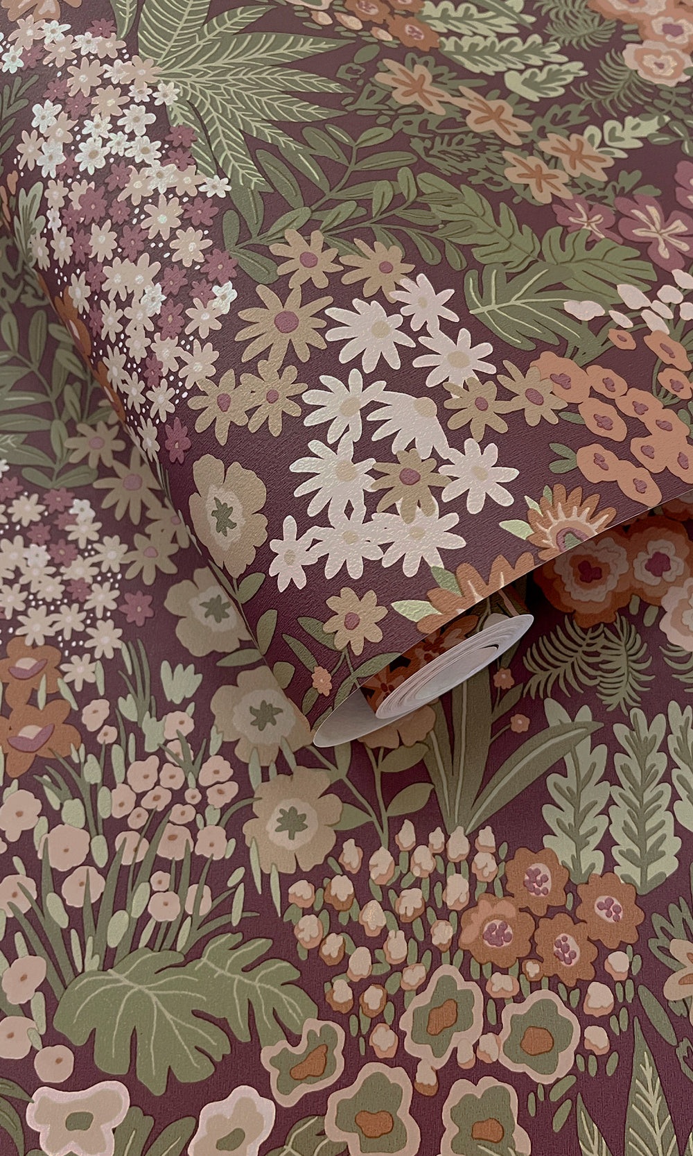 Mulberry Bloomfield Ditsy Floral Wallpaper R9646