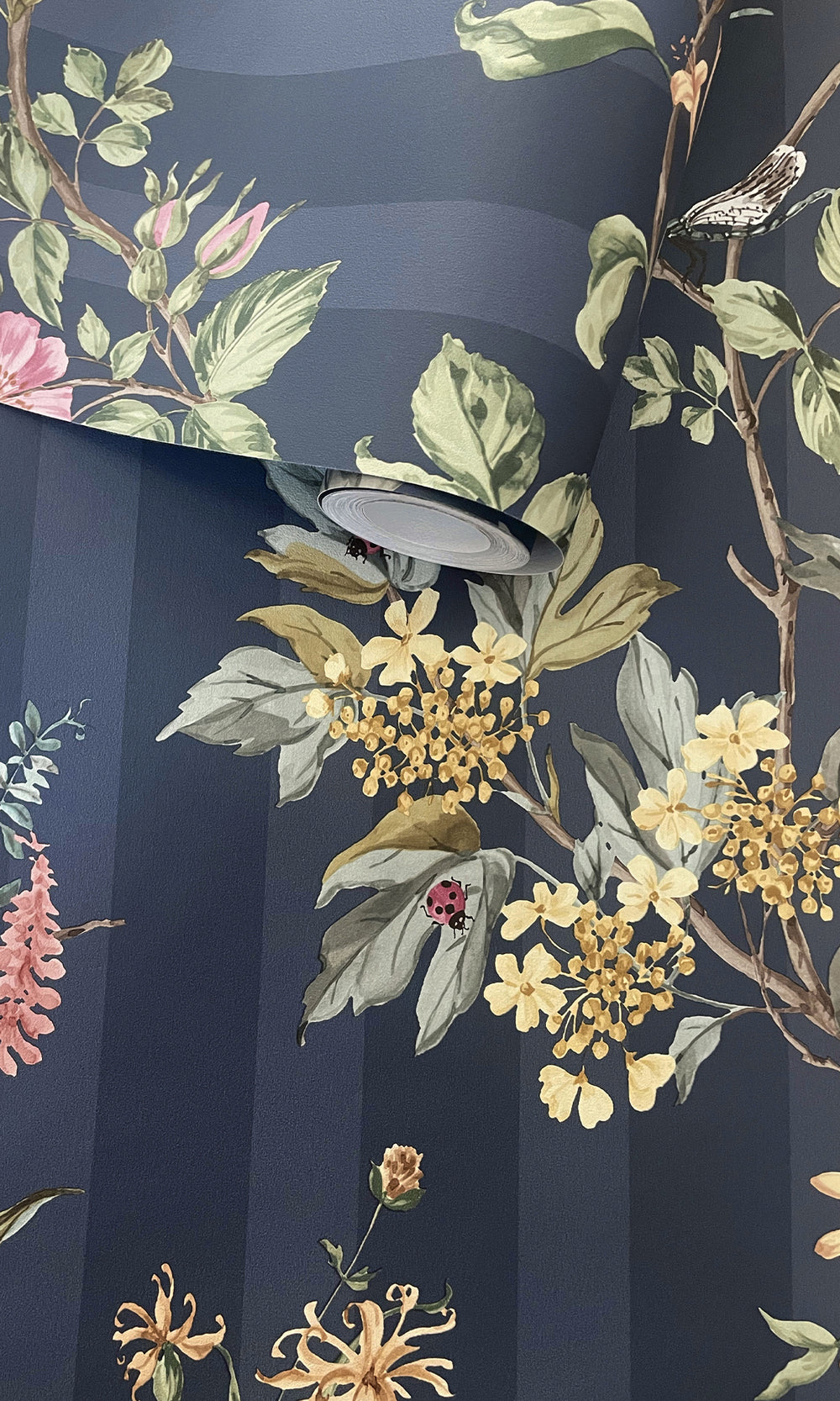 Navy Multi Spring Meadow Floral Trail Wallpaper R9651