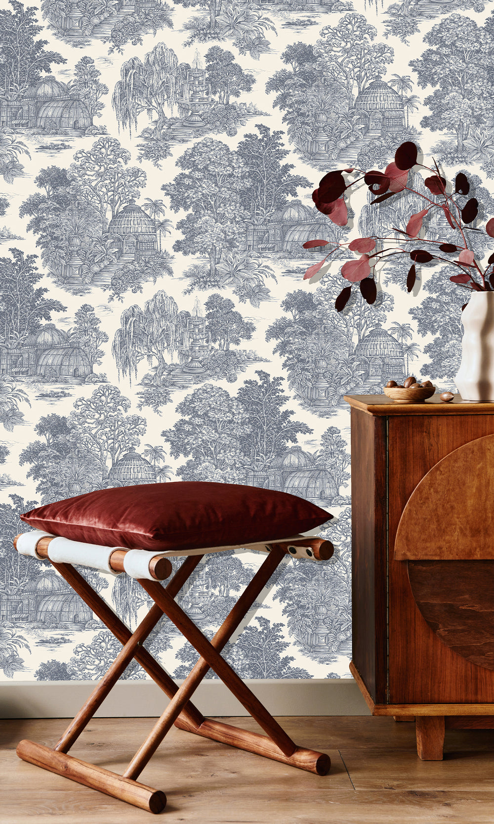 Blue Timeless Garden Toile Wallpaper R9664